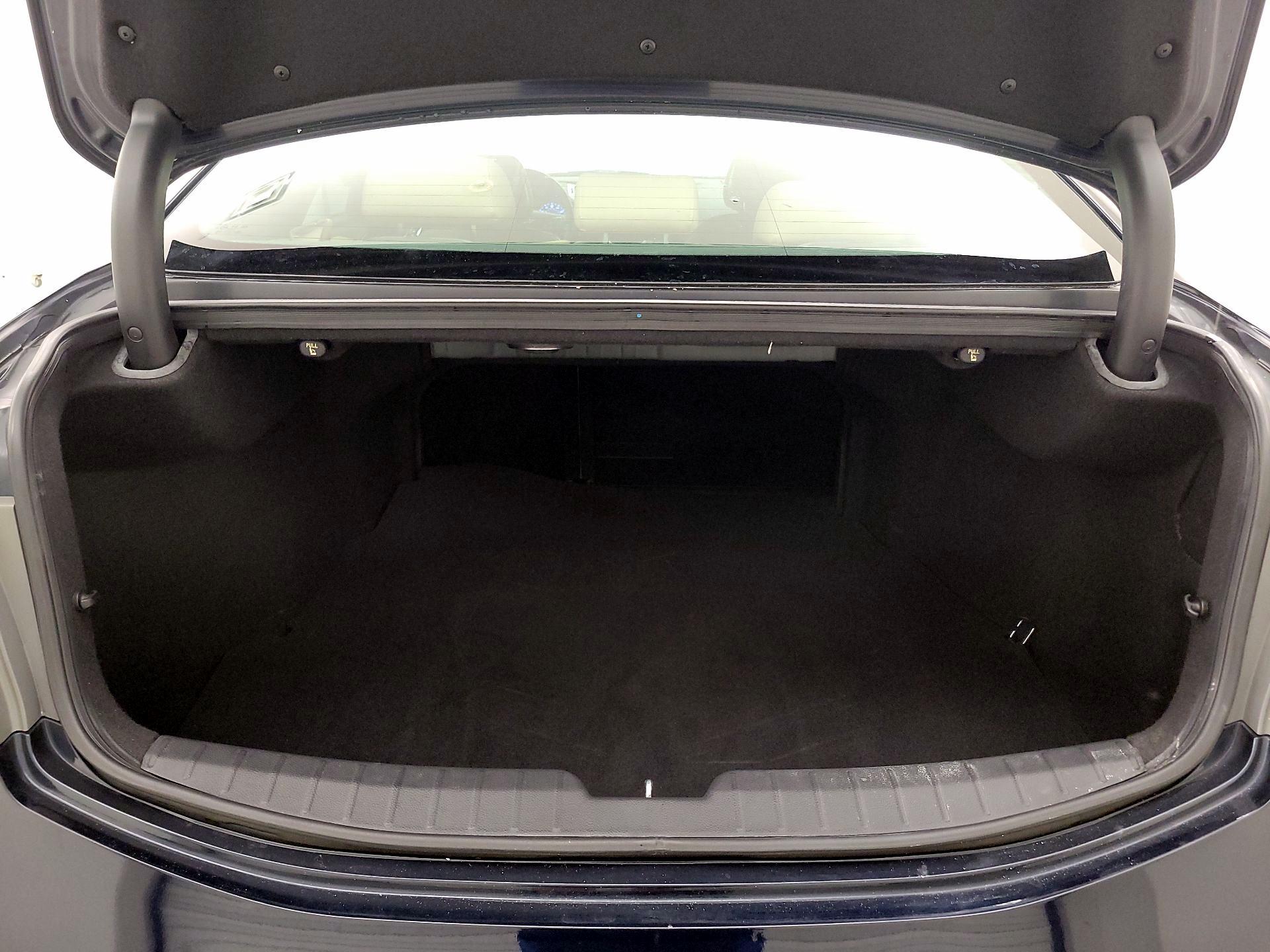 Thumbnail: 2013 Hyundai Azera - 20
