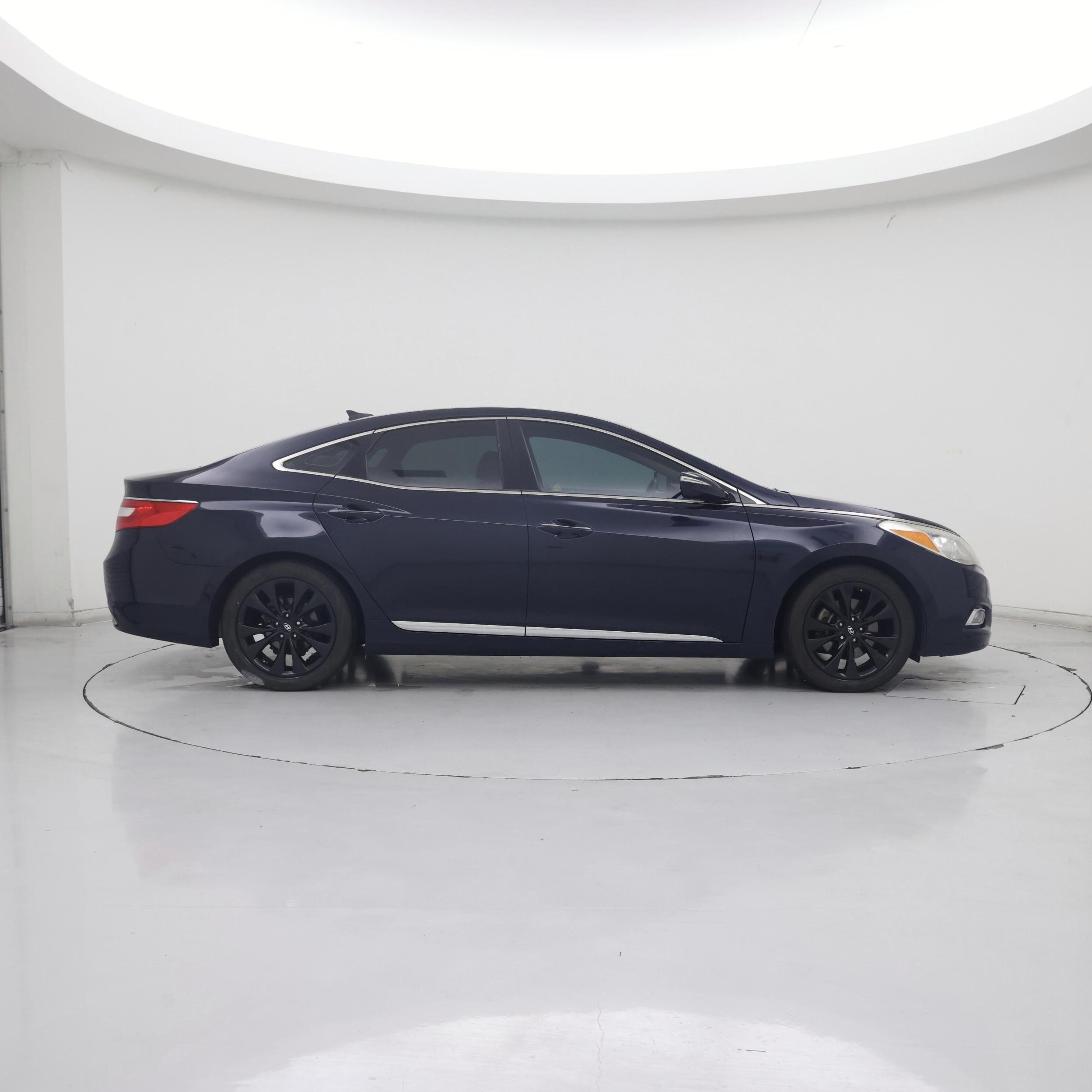 Thumbnail: 2013 Hyundai Azera - 7