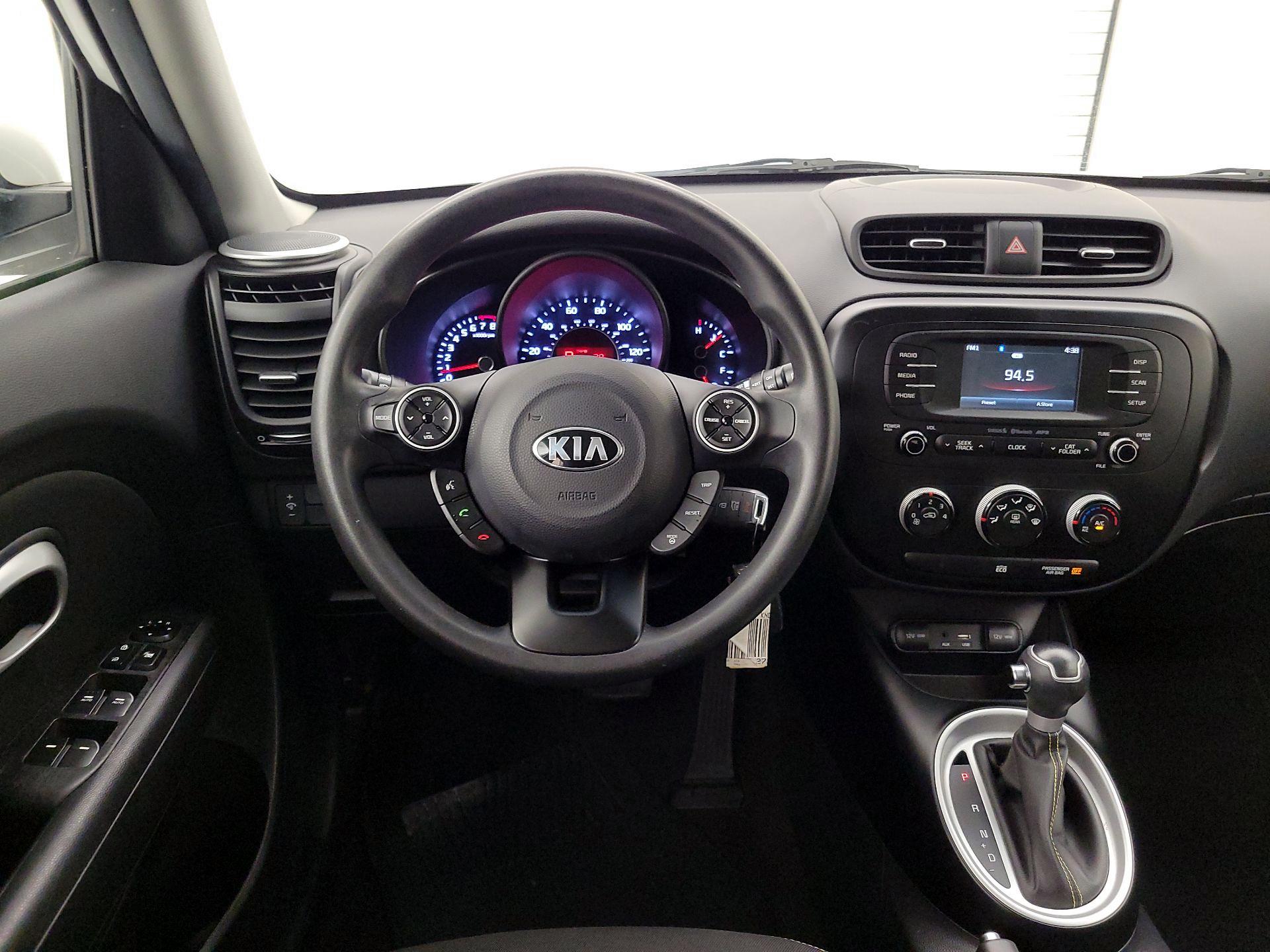 Thumbnail: 2016 Kia Soul - 10