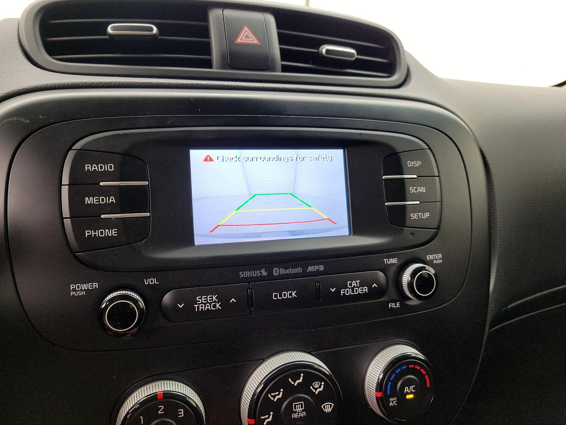 Thumbnail: 2016 Kia Soul - 14