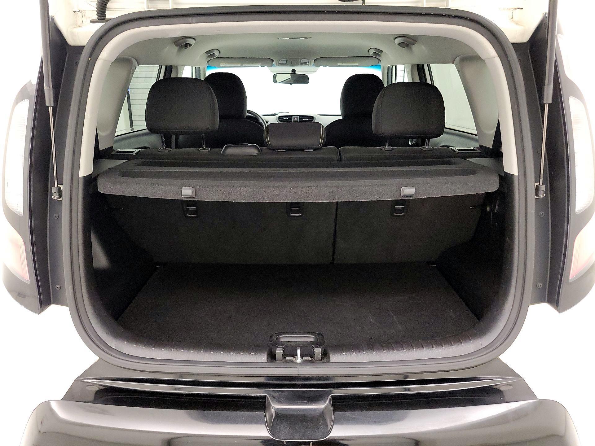 Thumbnail: 2016 Kia Soul - 20