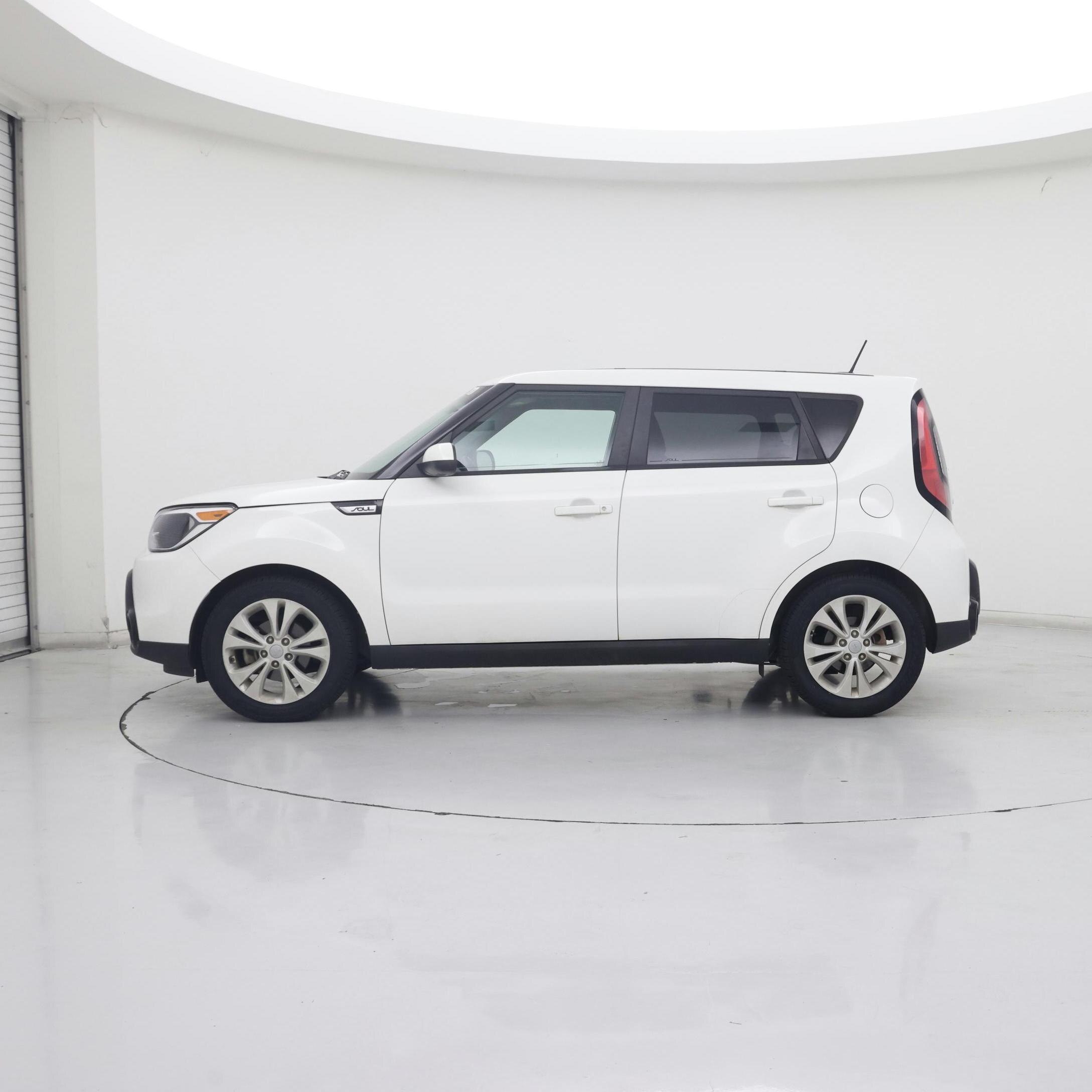 Thumbnail: 2016 Kia Soul - 3