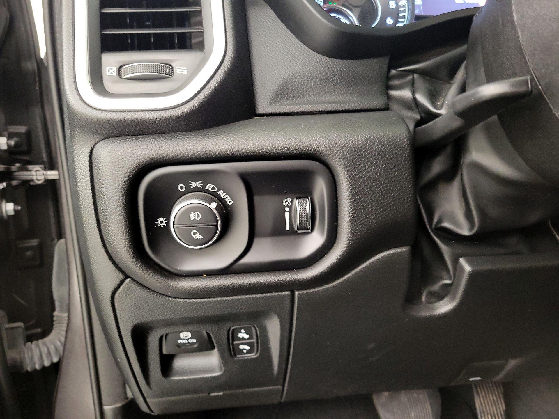 Thumbnail: 2023 RAM 1500 - 13