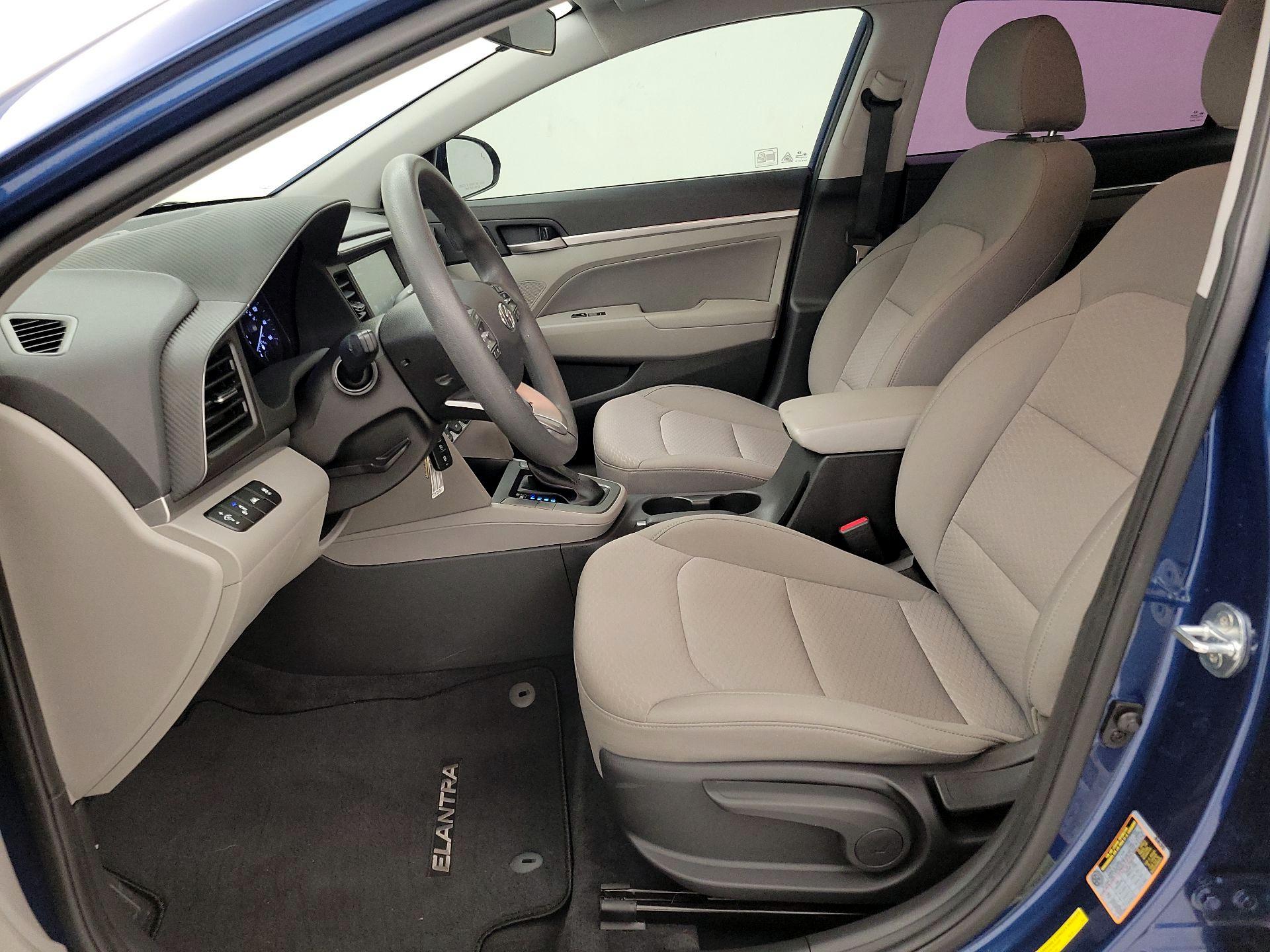 Thumbnail: 2020 Hyundai Elantra - 11