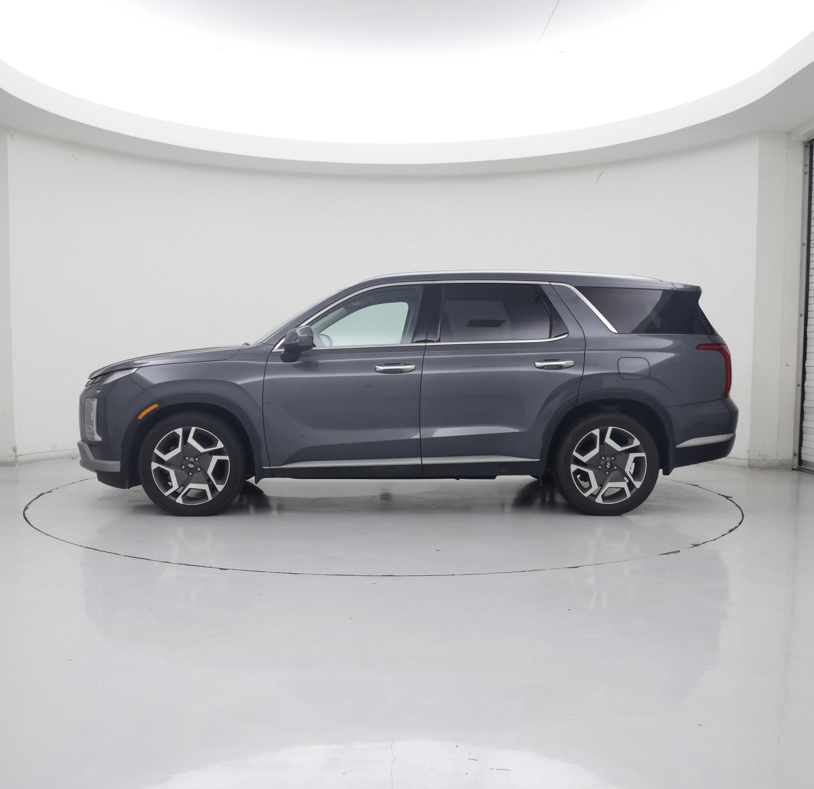 Thumbnail: 2023 Hyundai Palisade - 3