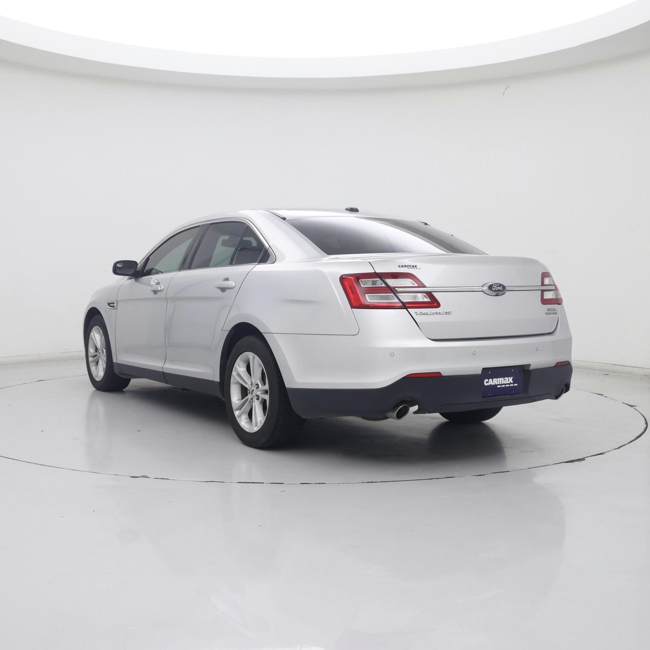 Thumbnail: 2016 Ford Taurus - 2