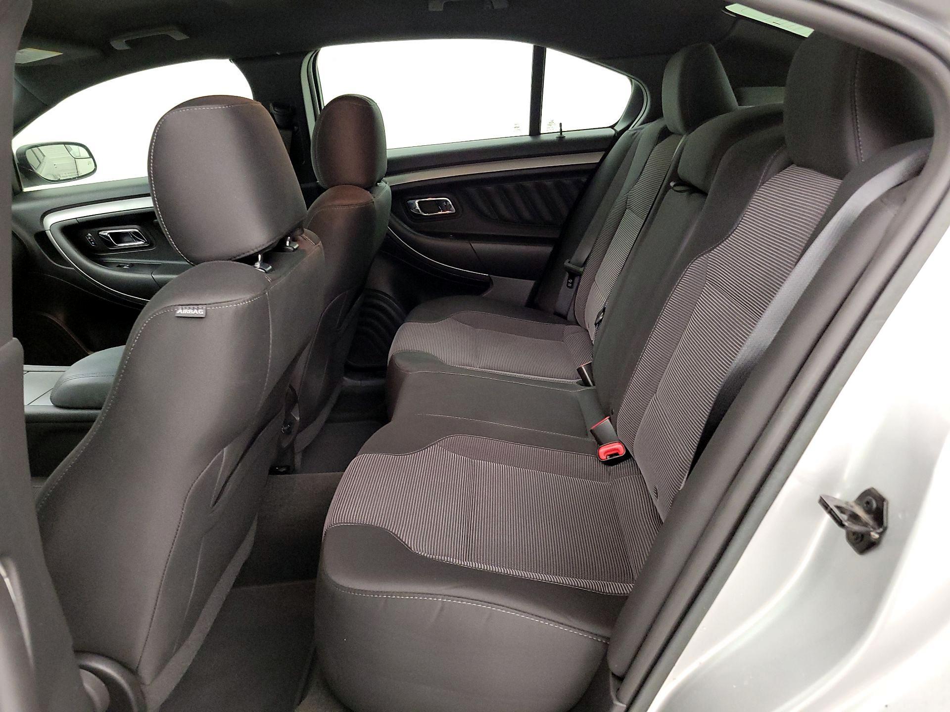 Thumbnail: 2016 Ford Taurus - 19
