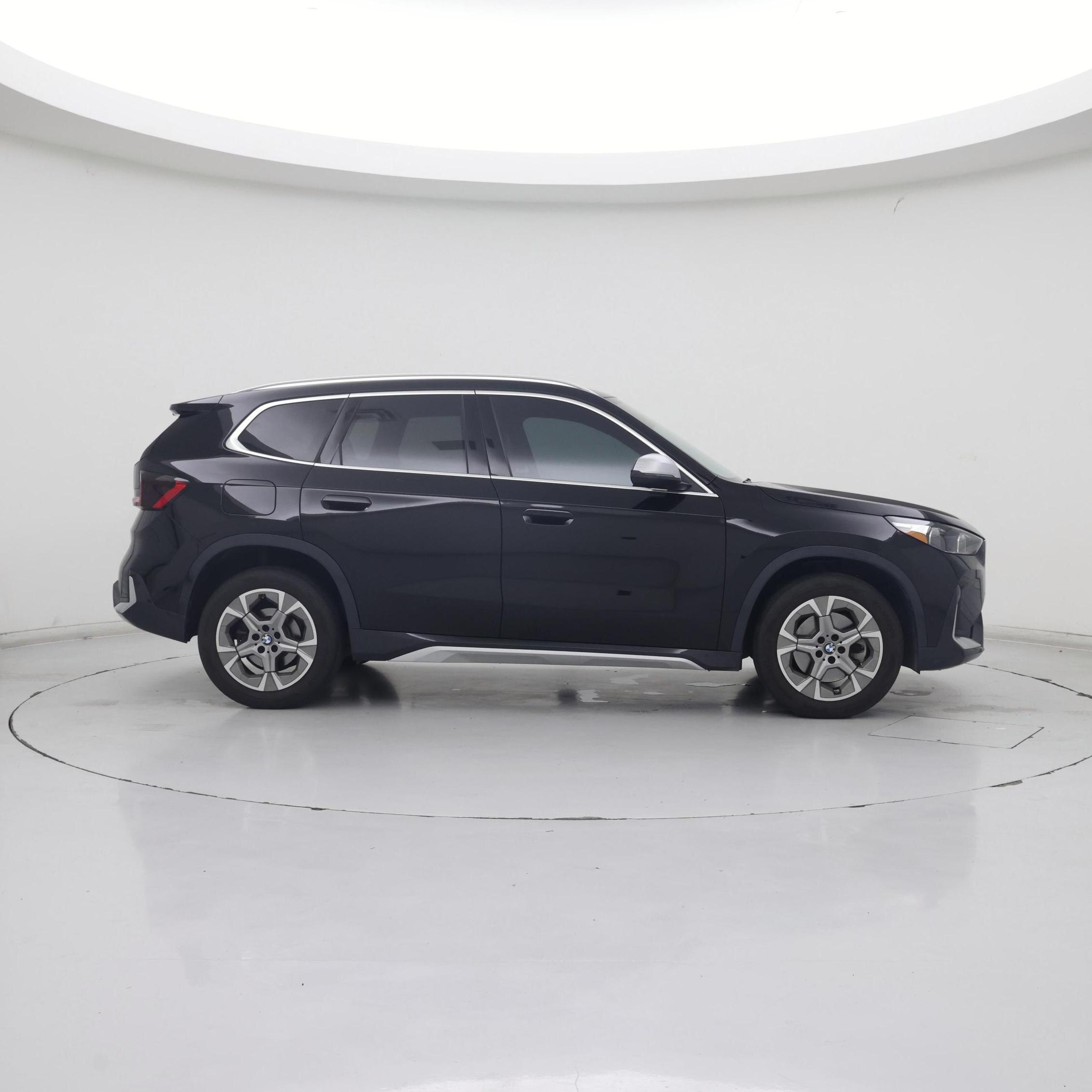 Thumbnail: 2023 BMW X1 - 7