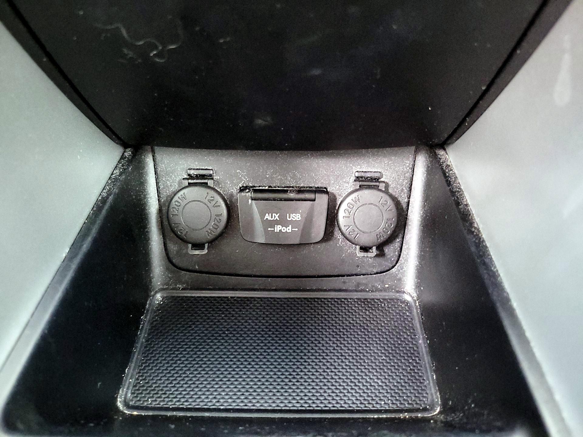 Thumbnail: 2013 Hyundai Sonata - 17