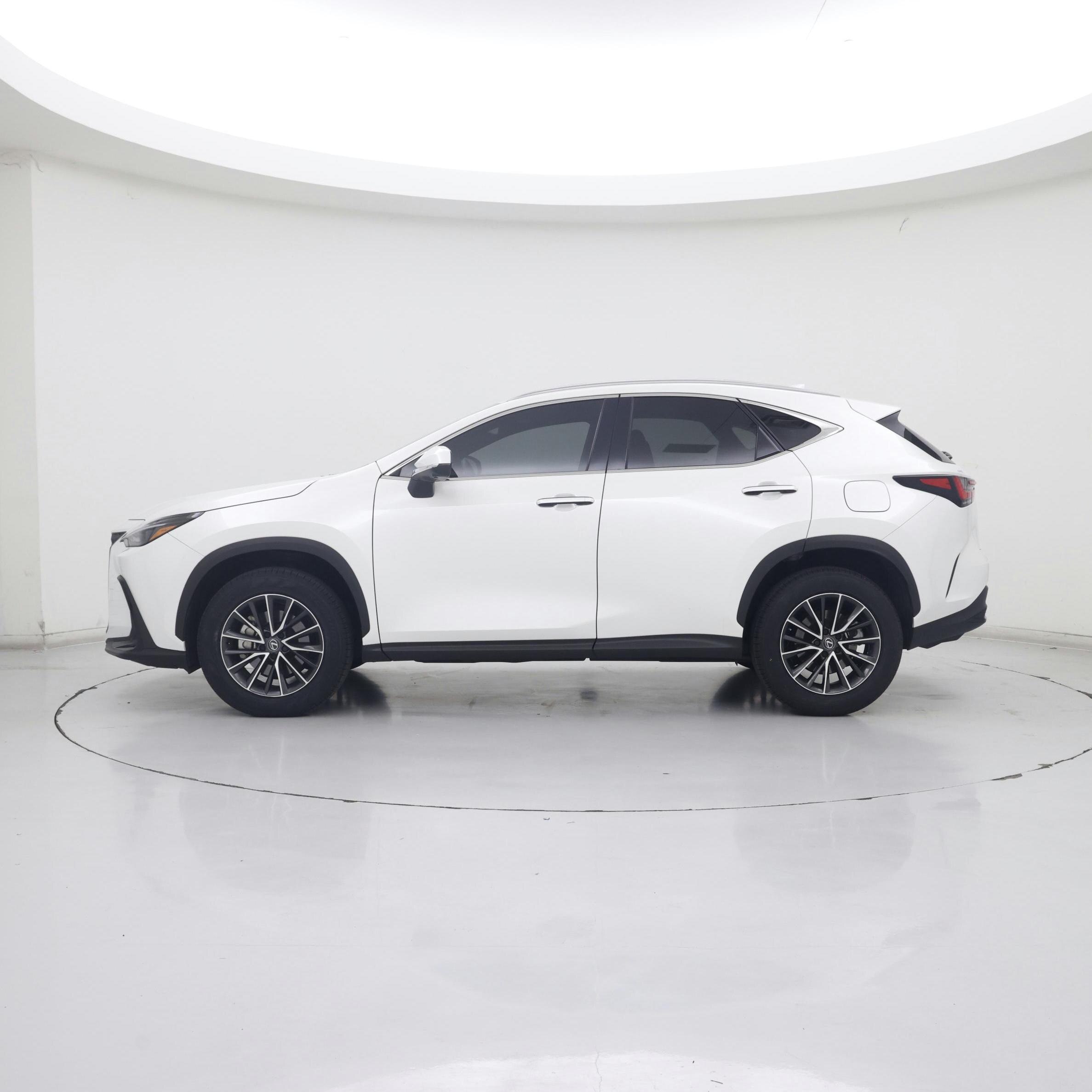 Thumbnail: 2025 Lexus NX - 3