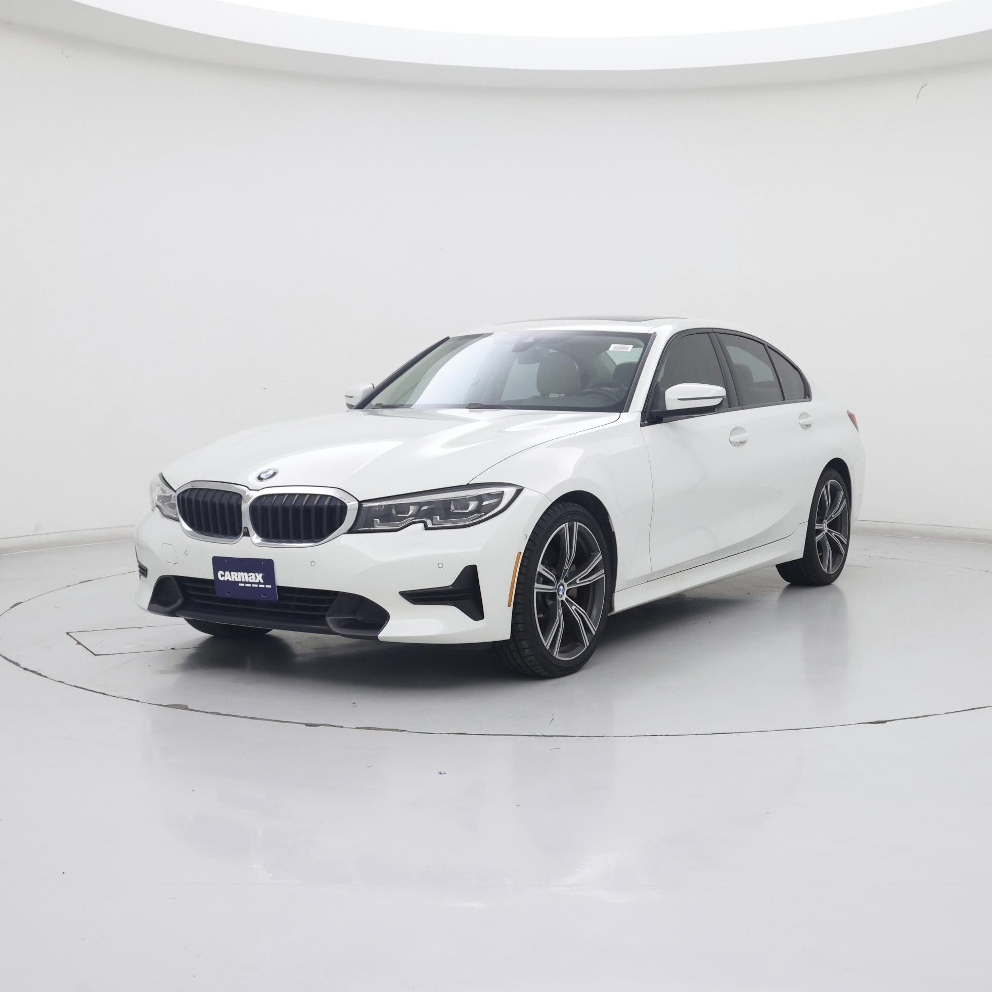 Thumbnail: 2019 BMW 3 Series - 4