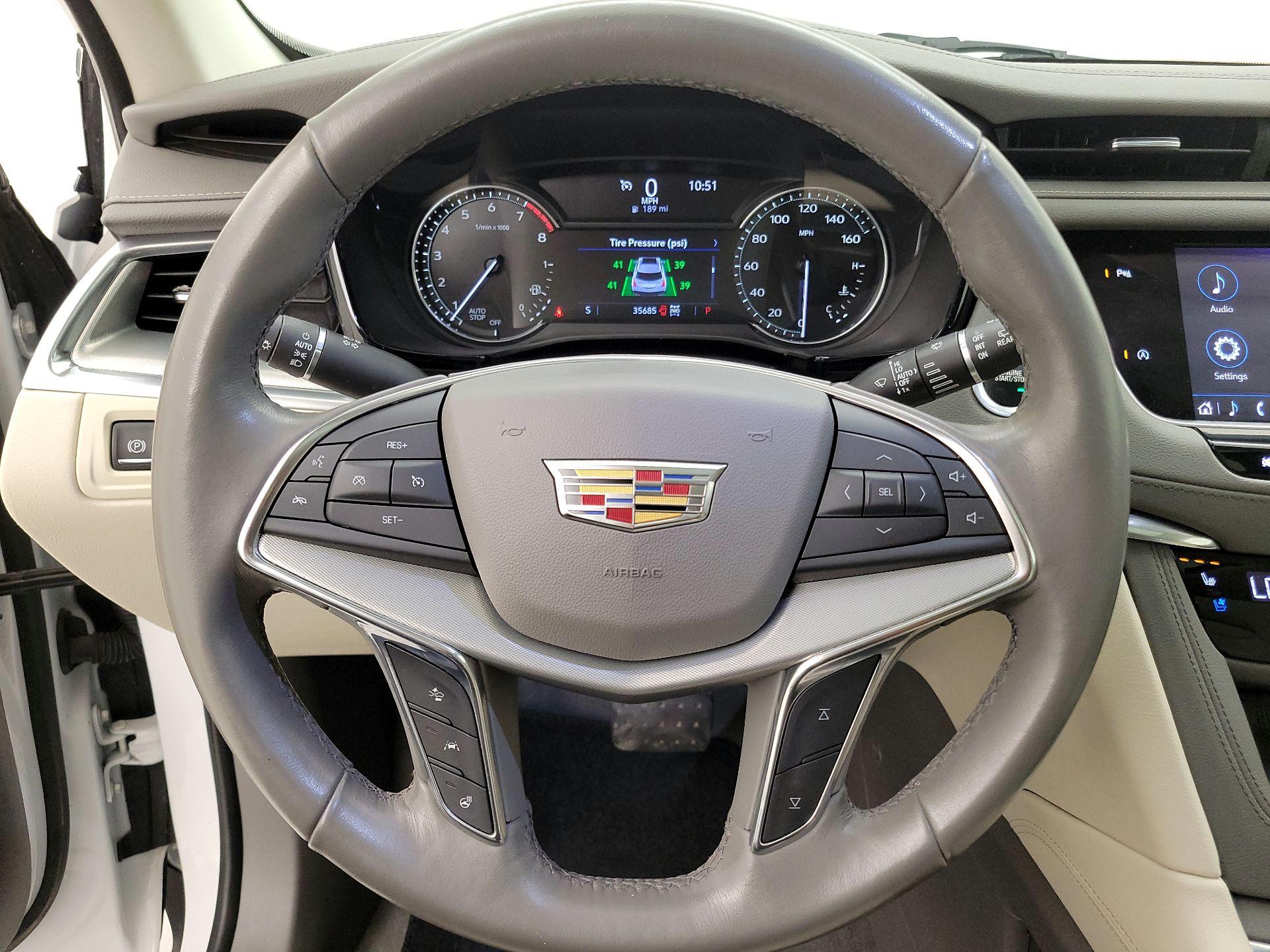 Thumbnail: 2020 Cadillac XT5 - 10