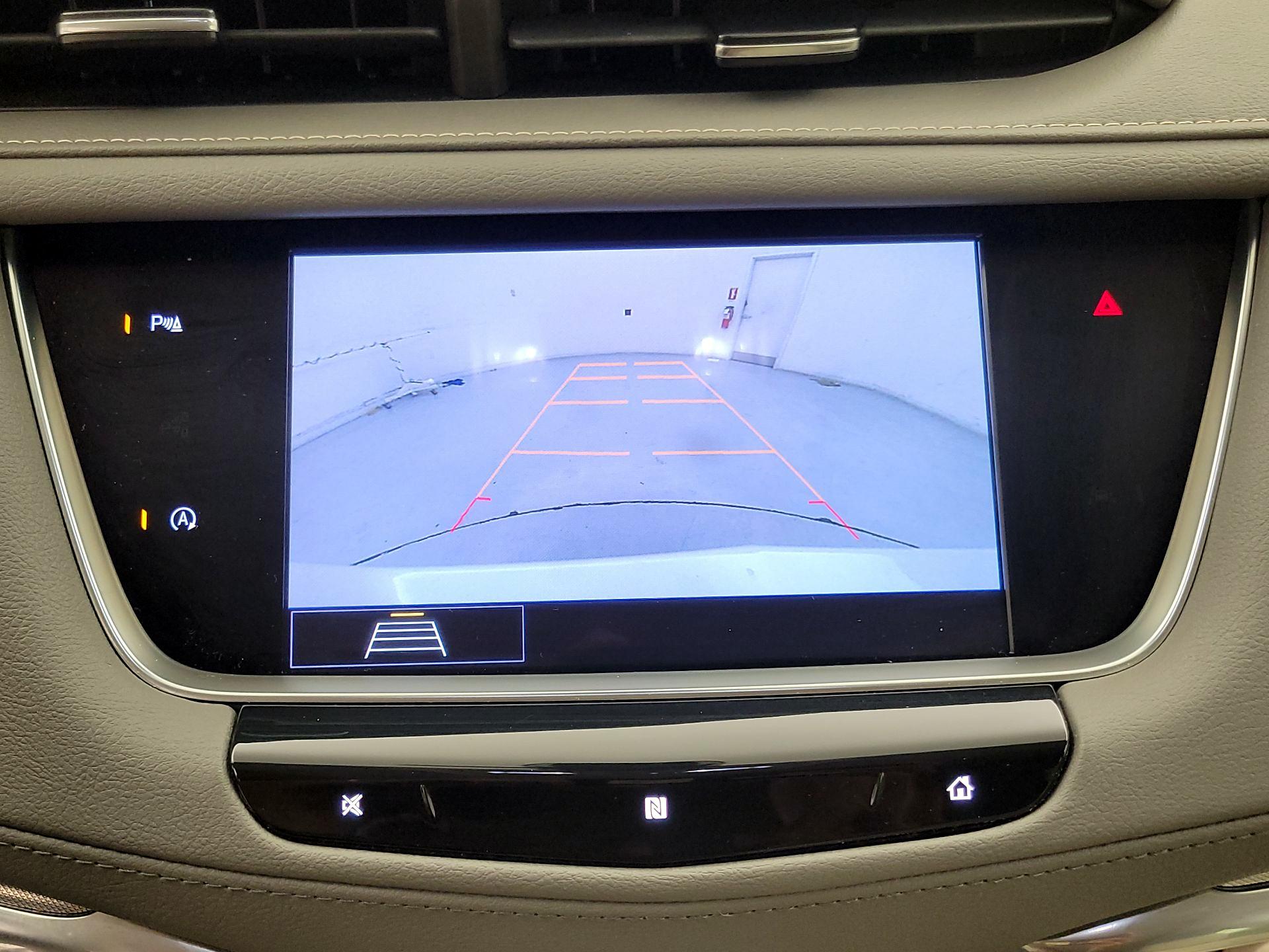 Thumbnail: 2020 Cadillac XT5 - 14