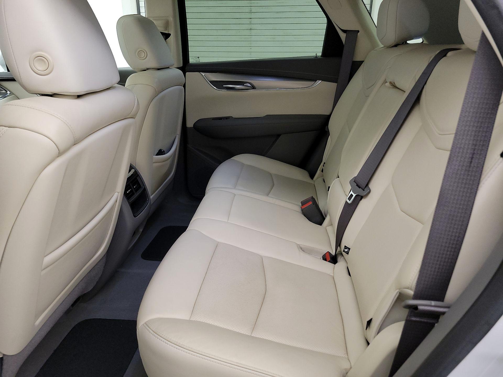 Thumbnail: 2020 Cadillac XT5 - 20