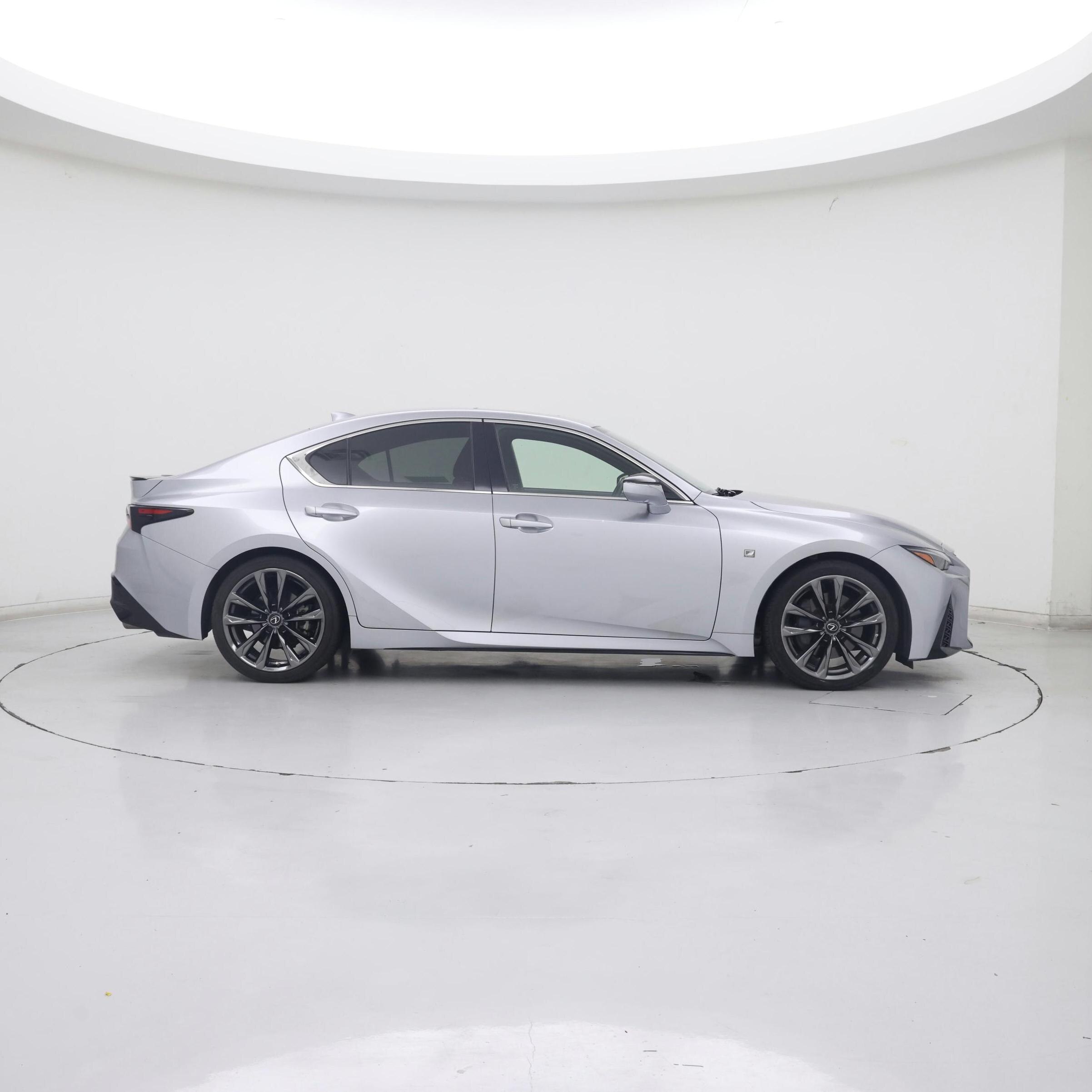Thumbnail: 2022 Lexus IS - 7