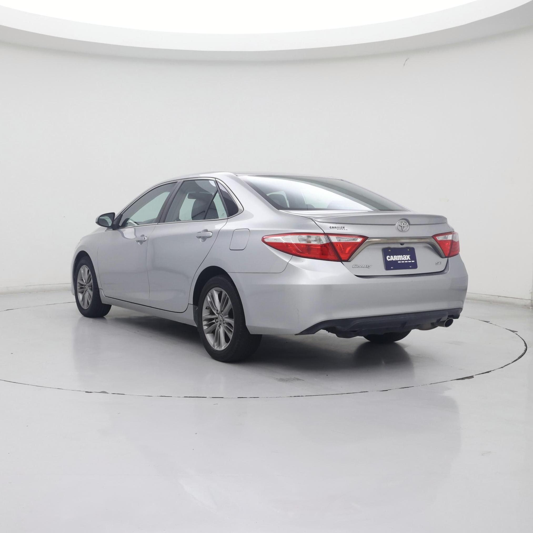 Thumbnail: 2015 Toyota Camry - 2