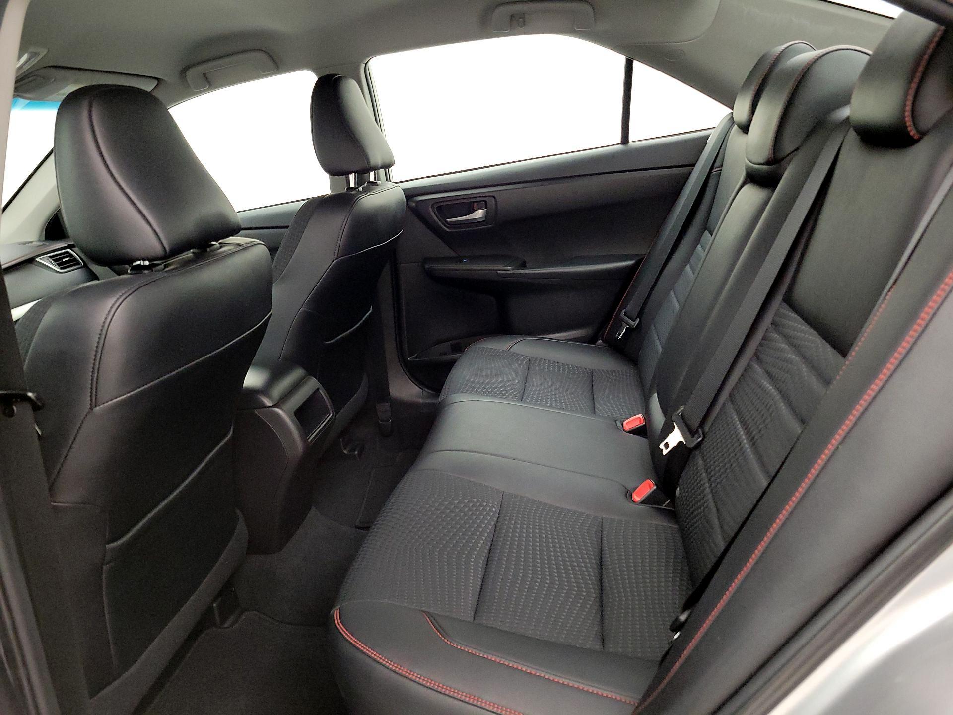 Thumbnail: 2015 Toyota Camry - 19