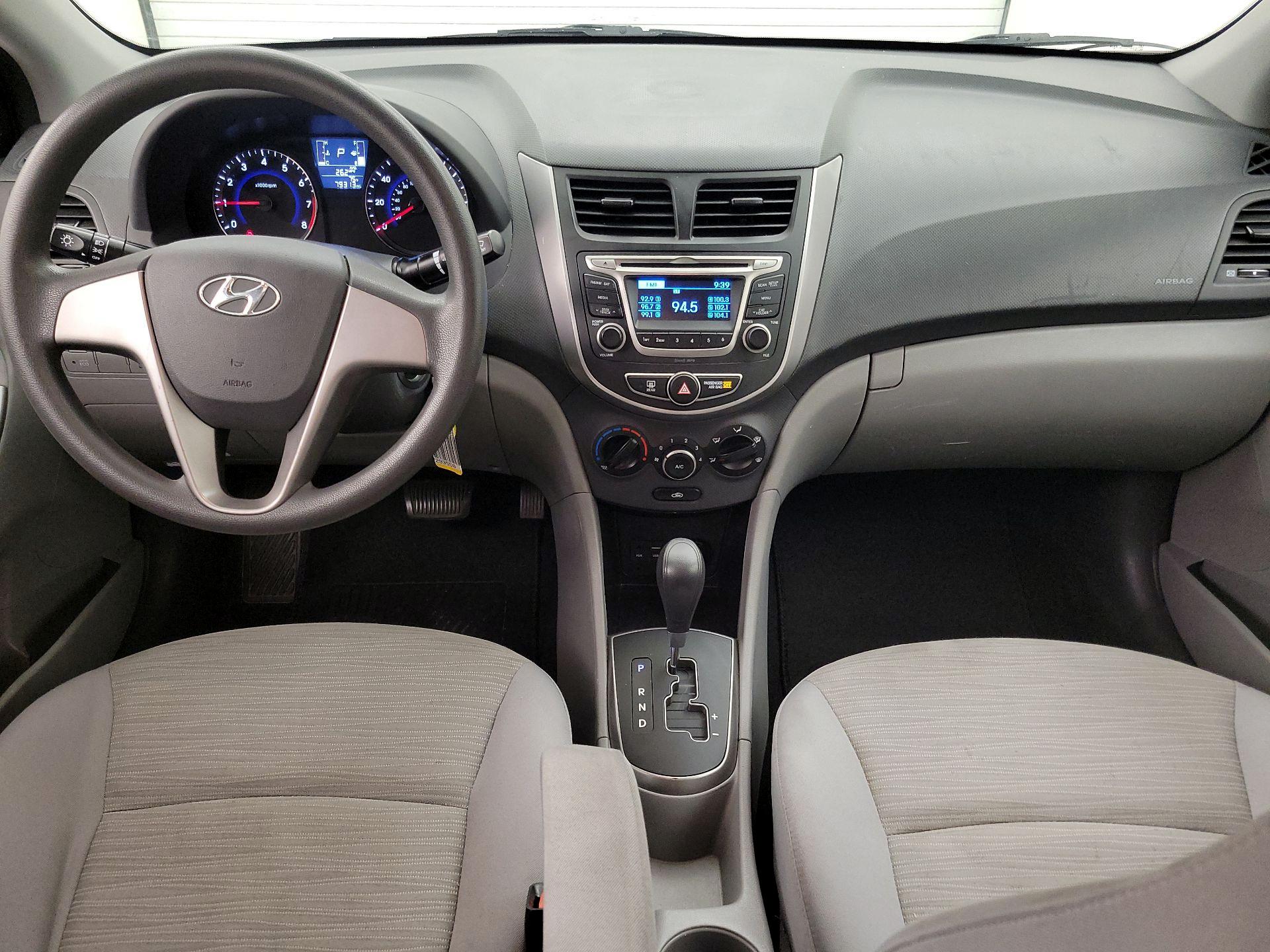 Thumbnail: 2017 Hyundai Accent - 9