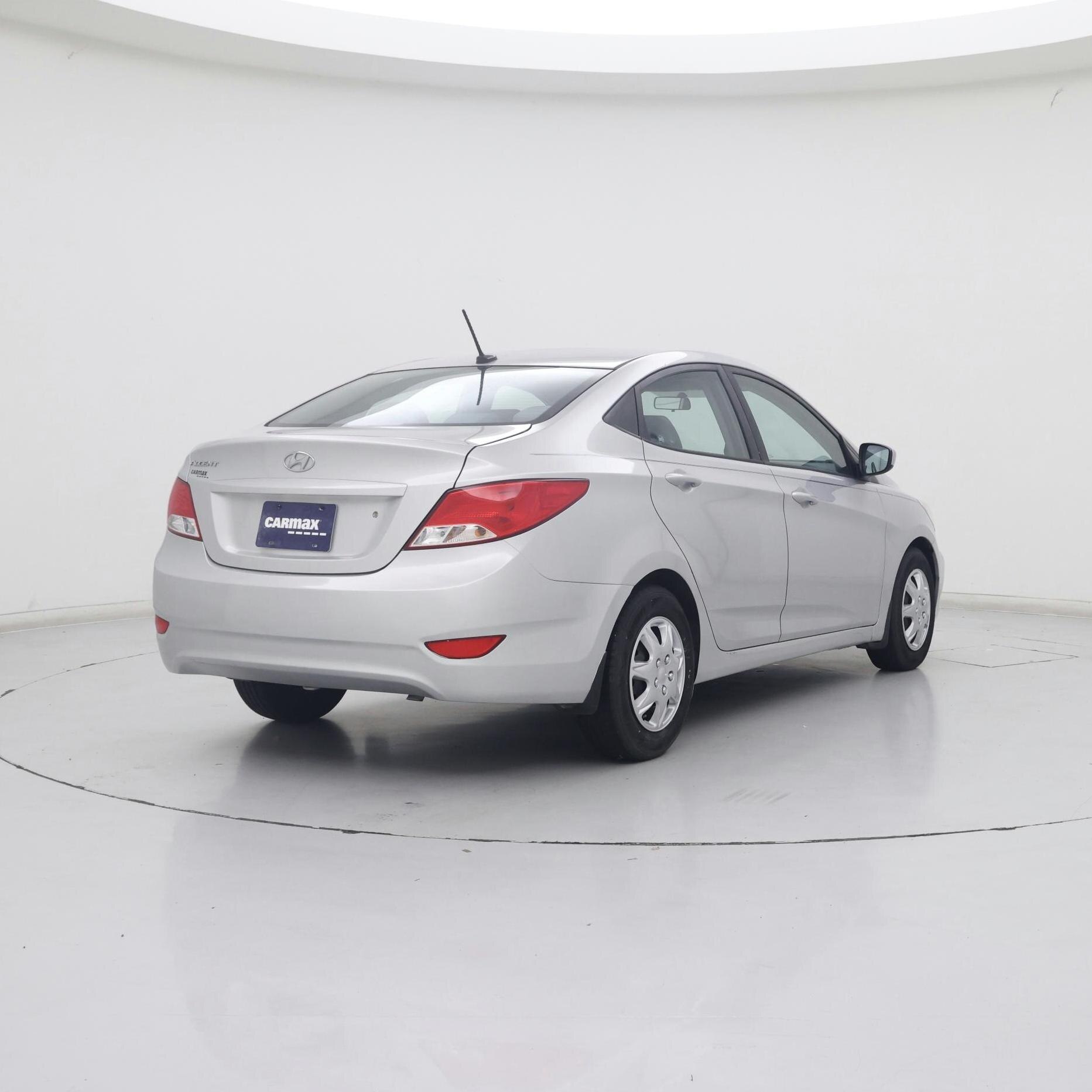 Thumbnail: 2017 Hyundai Accent - 8