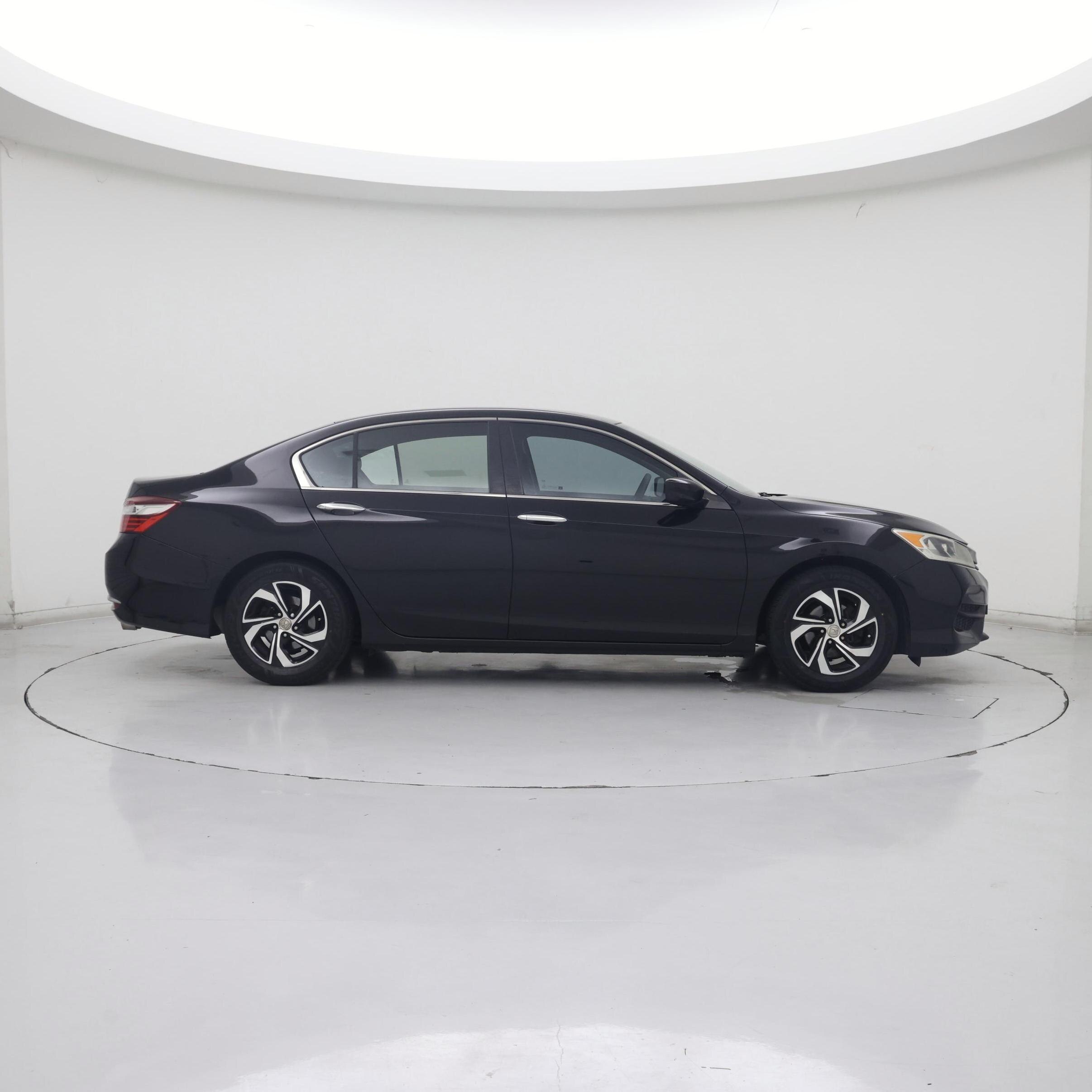 Thumbnail: 2017 Honda Accord - 7