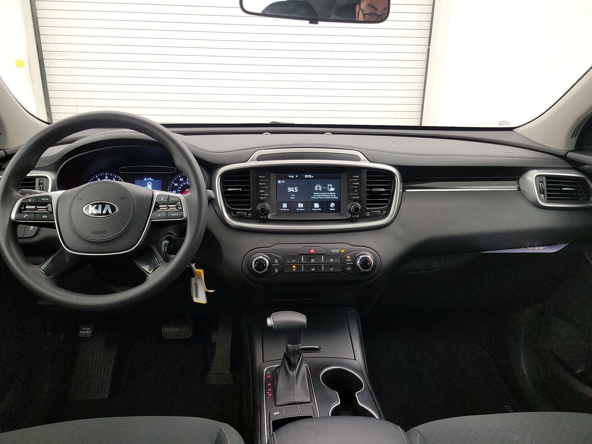 Thumbnail: 2020 Kia Sorento - 9