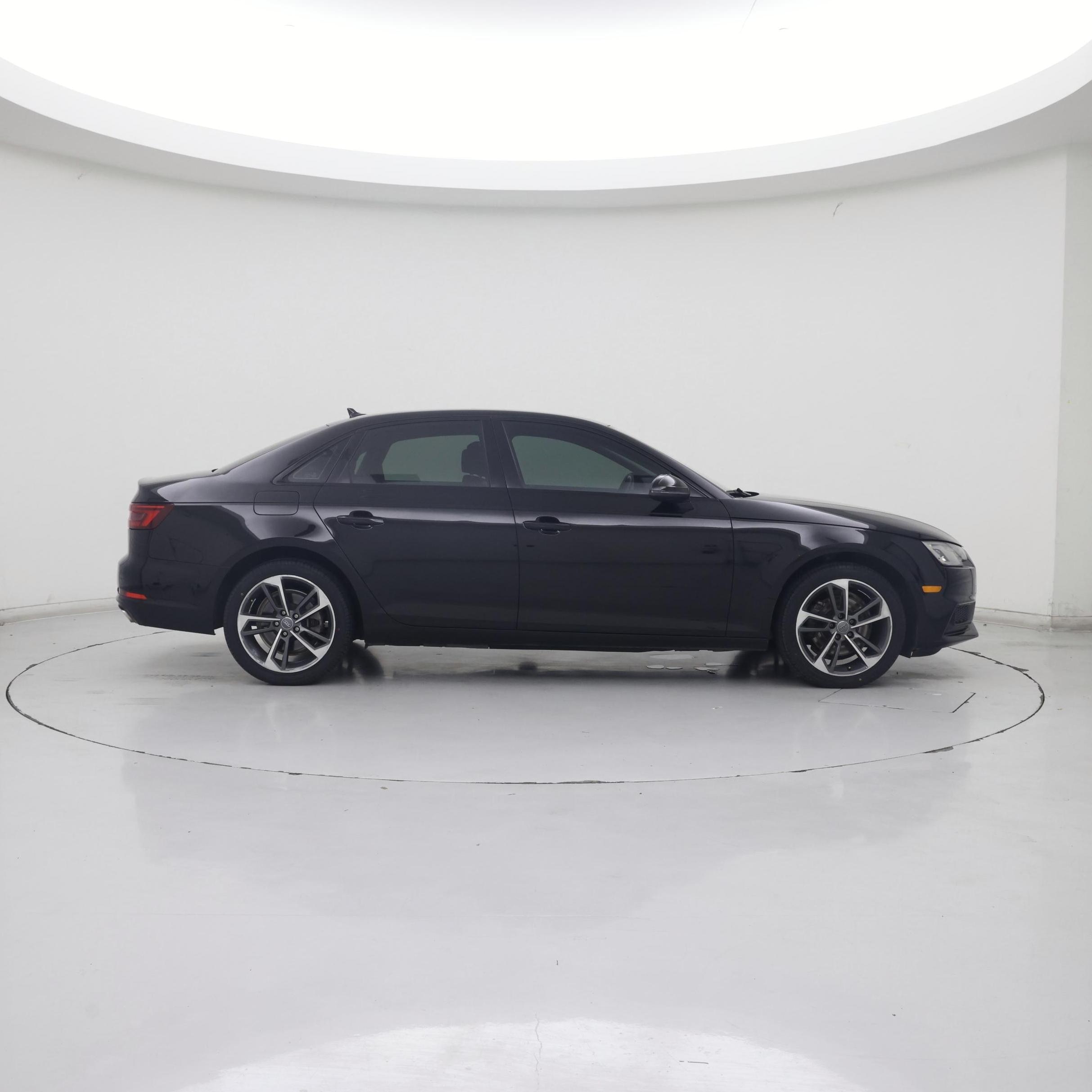 Thumbnail: 2019 Audi A4 - 7