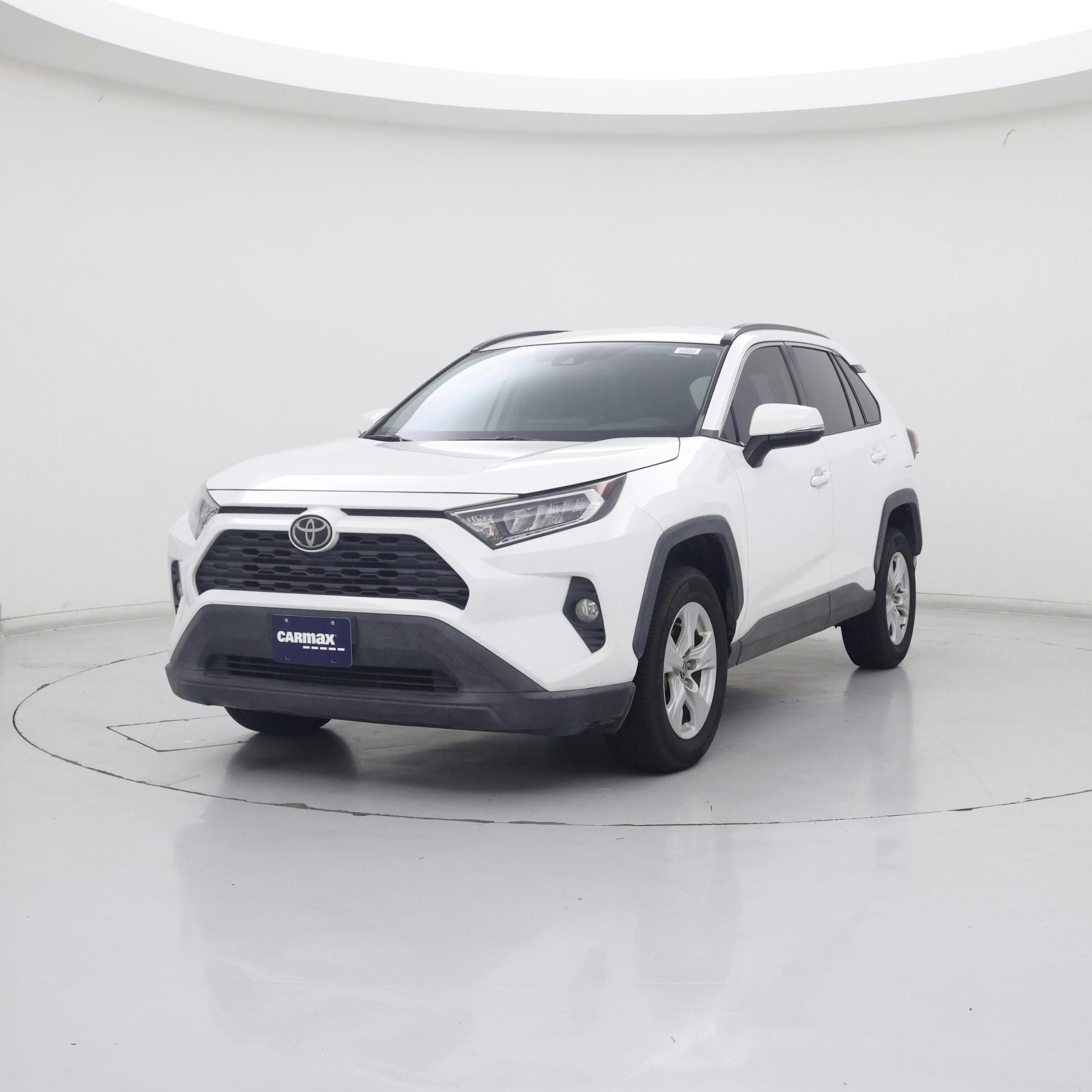 Thumbnail: 2020 Toyota RAV4 - 4