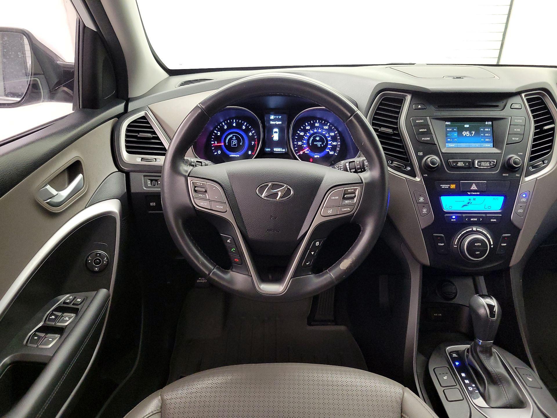 Thumbnail: 2015 Hyundai Santa Fe - 10