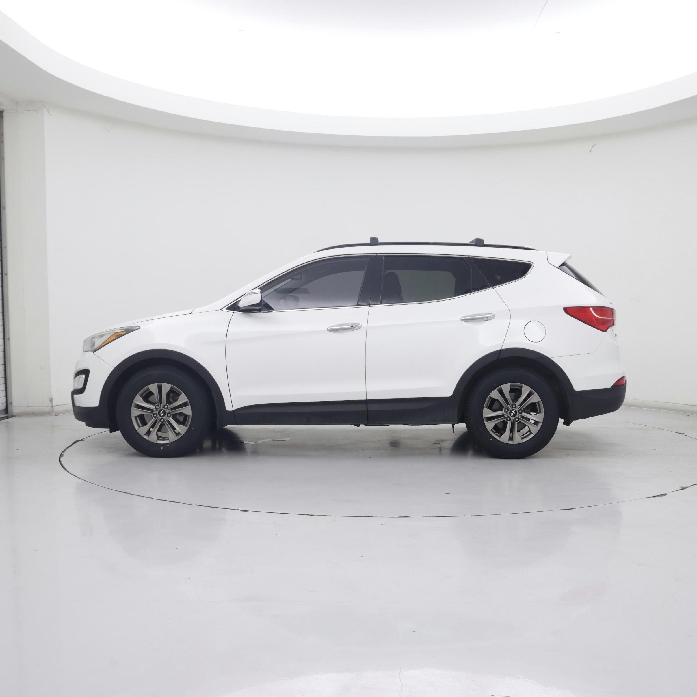 Thumbnail: 2015 Hyundai Santa Fe - 3