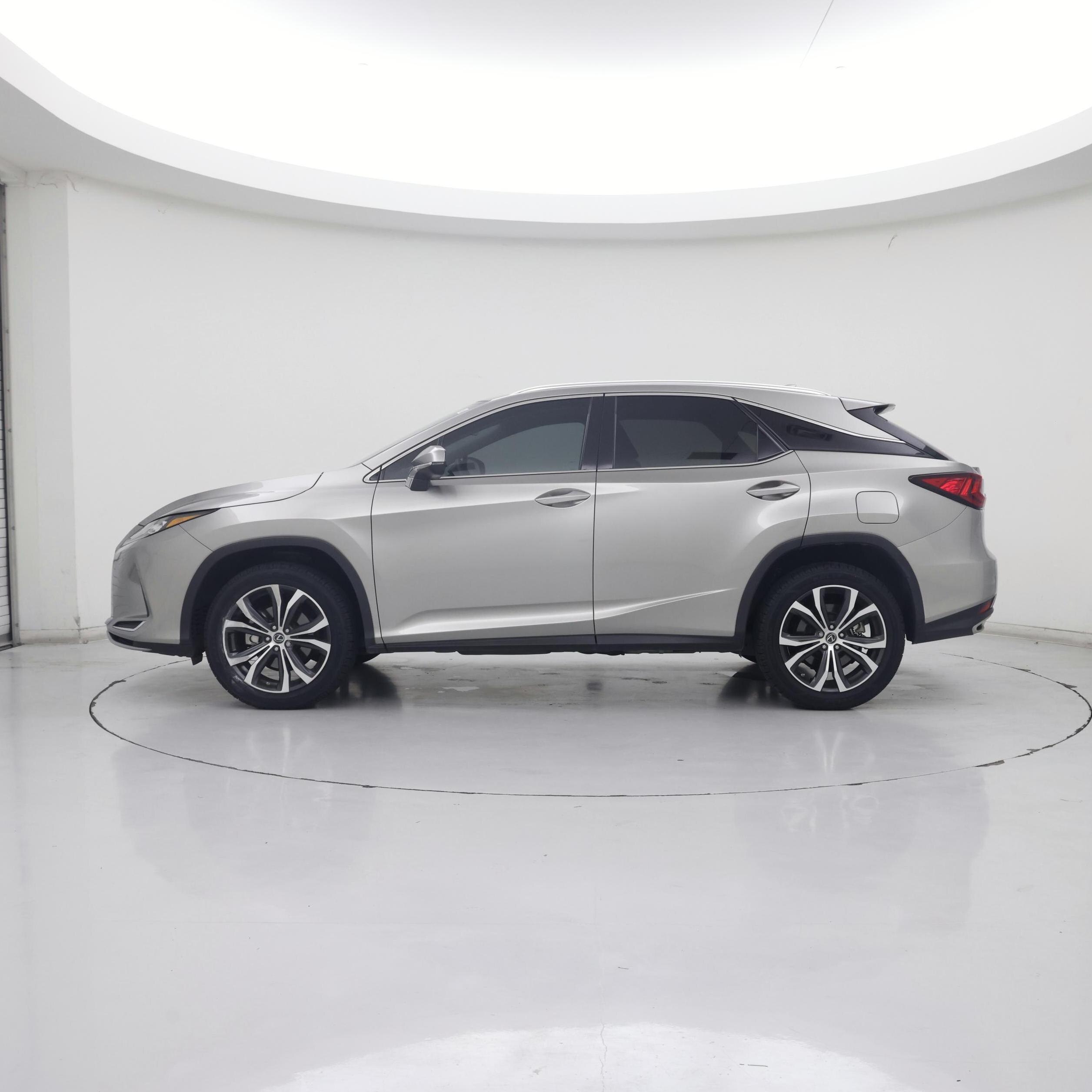 Thumbnail: 2021 Lexus RX - 3