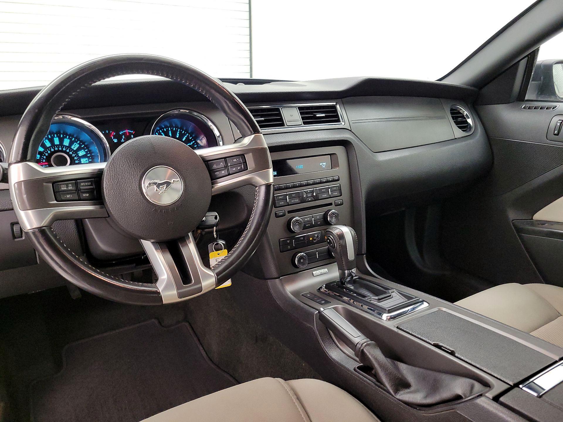 Thumbnail: 2014 Ford Mustang - 9