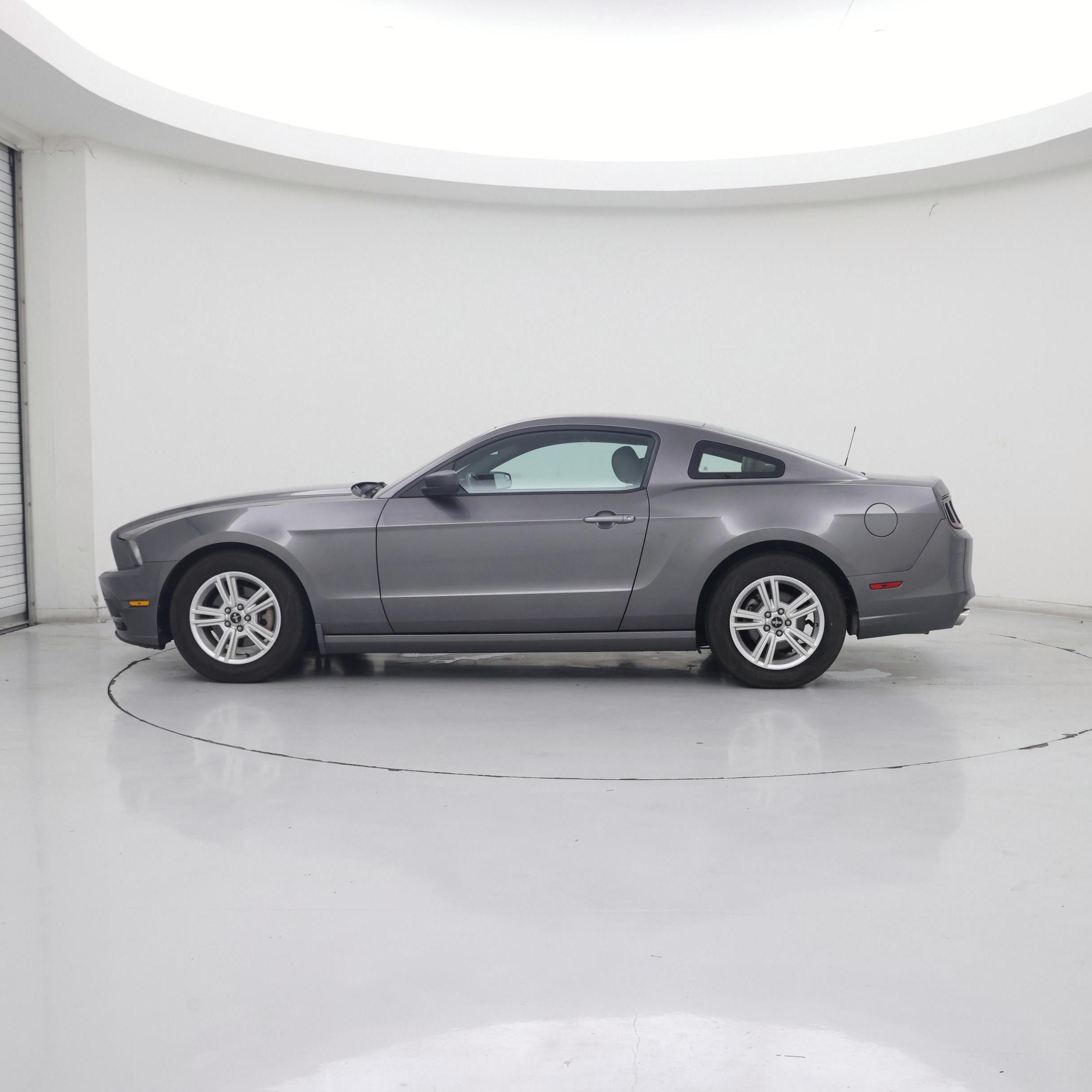 Thumbnail: 2014 Ford Mustang - 3