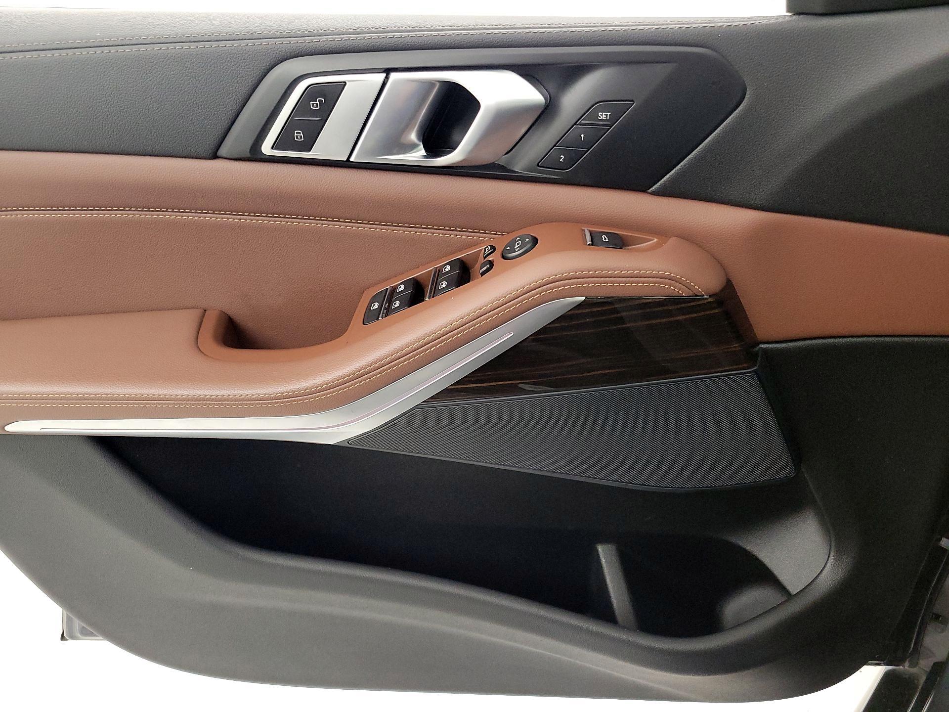 Thumbnail: 2020 BMW X5 - 12