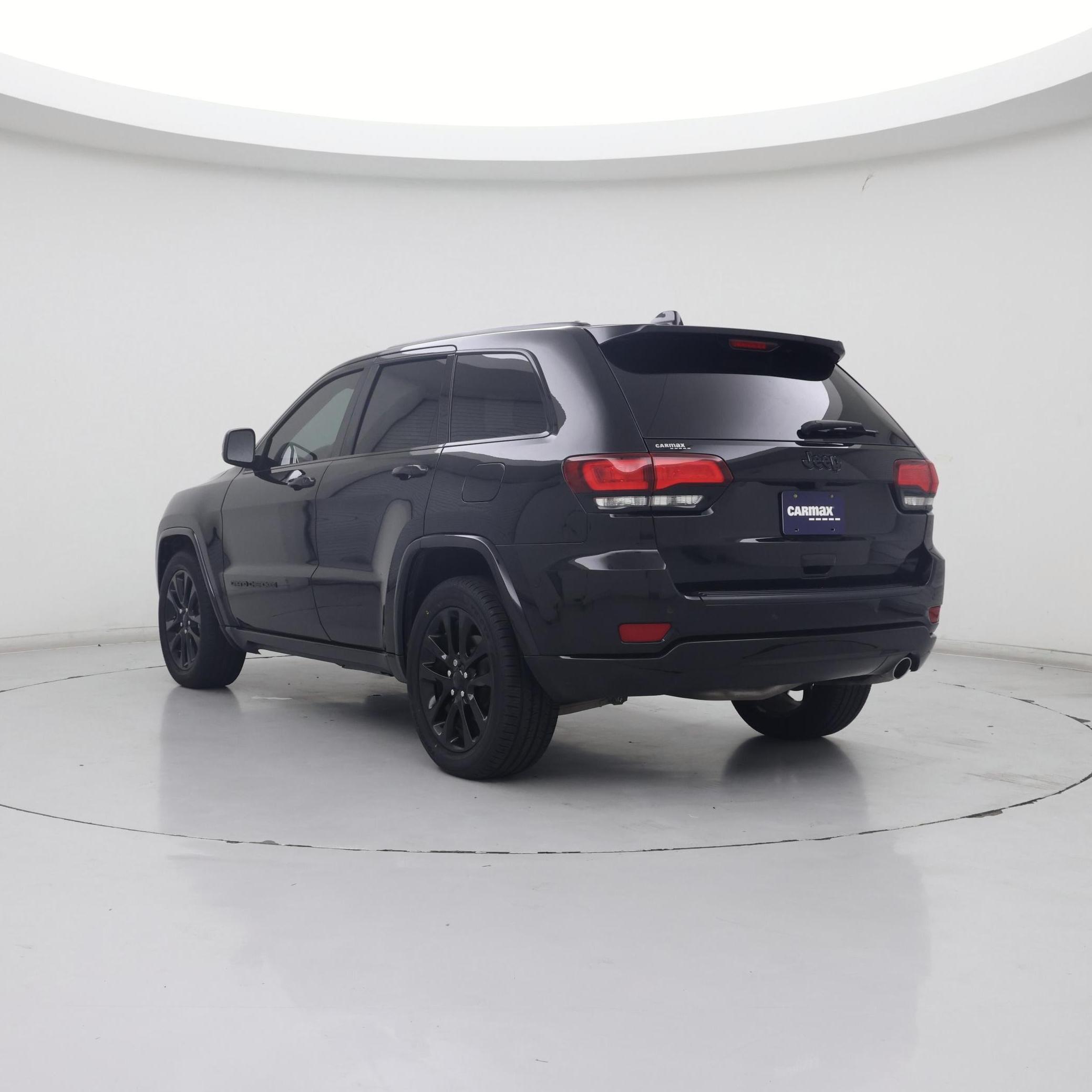 Thumbnail: 2020 Jeep Grand Cherokee - 2