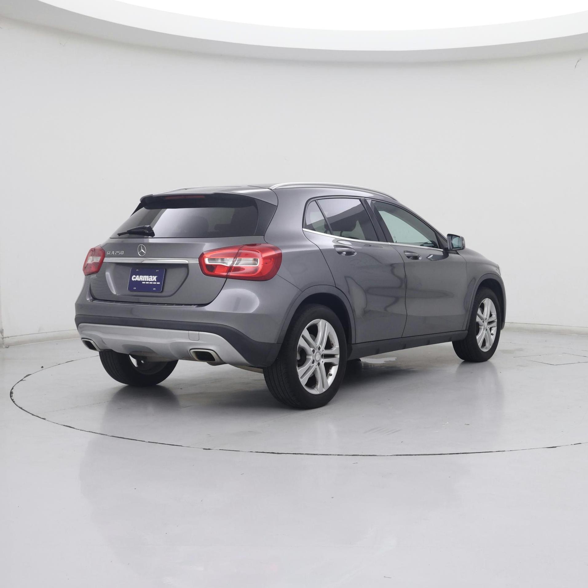 Thumbnail: 2015 Mercedes-Benz GLA - 8