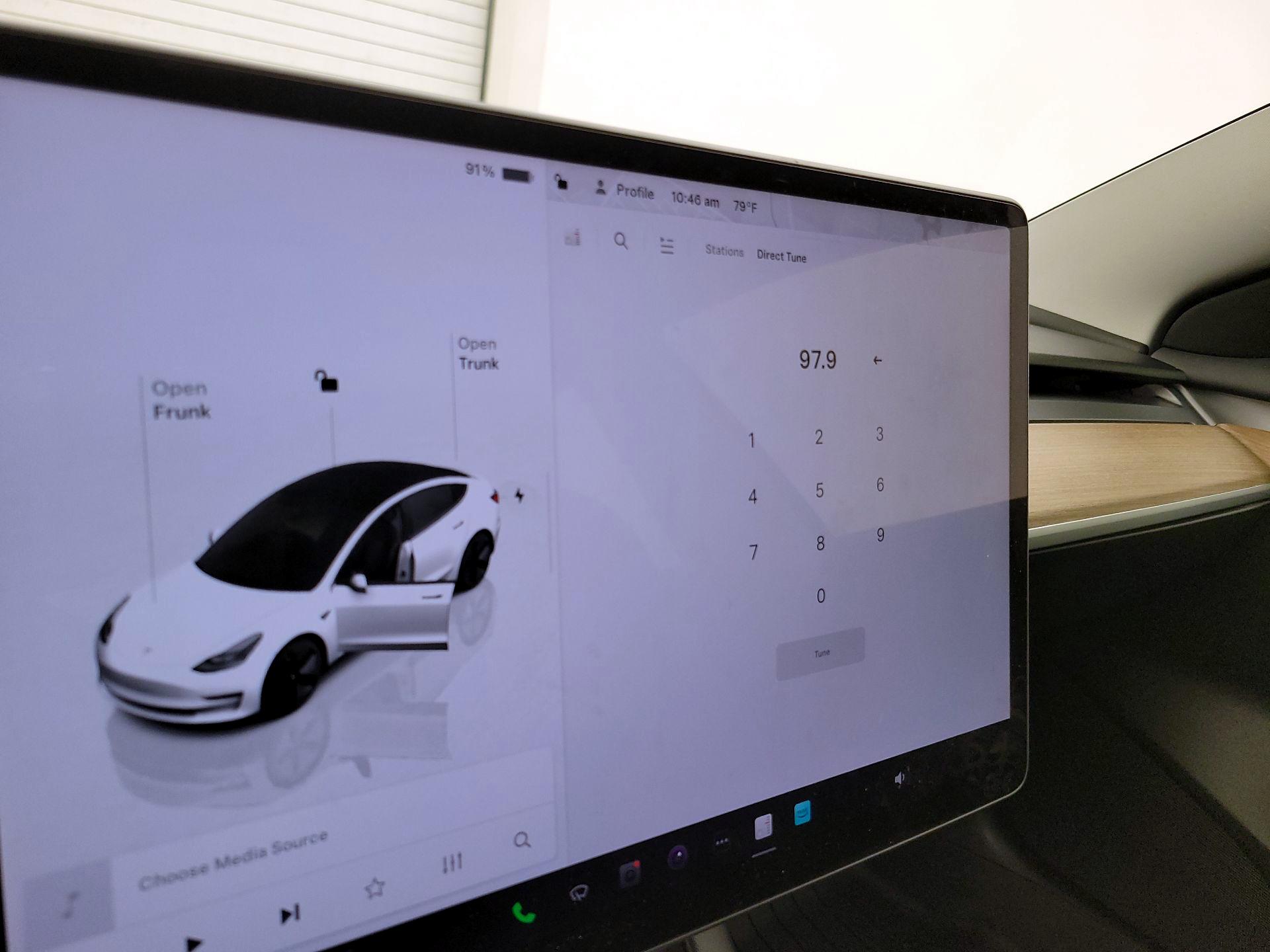 Thumbnail: 2023 Tesla Model 3 - 15
