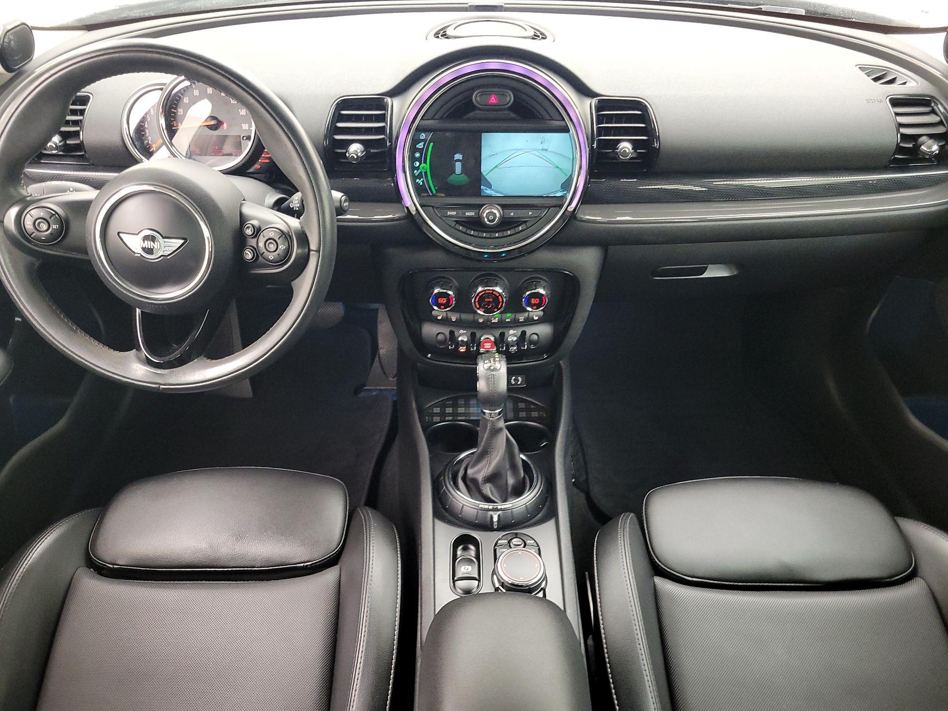 Thumbnail: 2017 MINI Cooper Clubman - 9