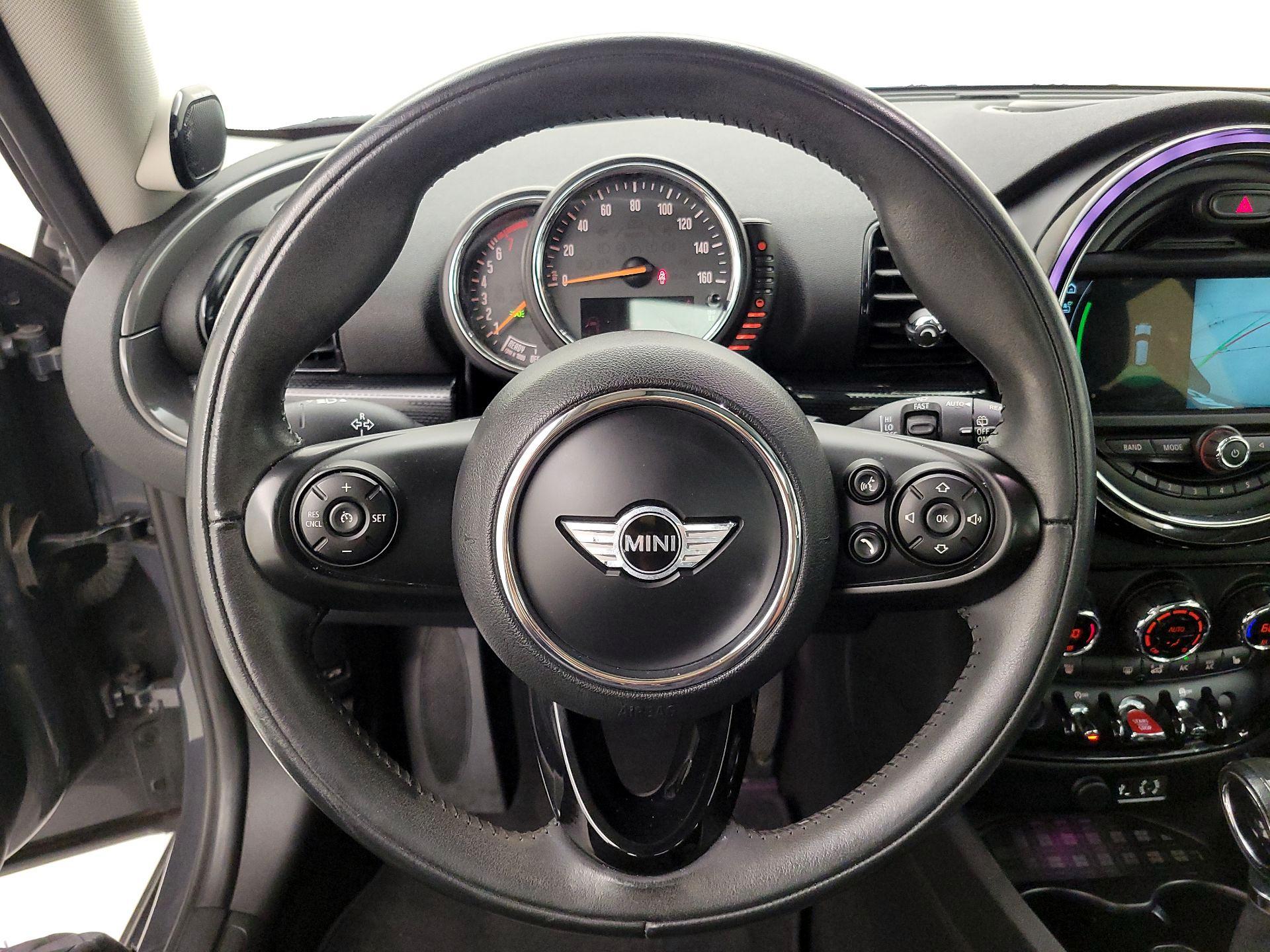 Thumbnail: 2017 MINI Cooper Clubman - 10