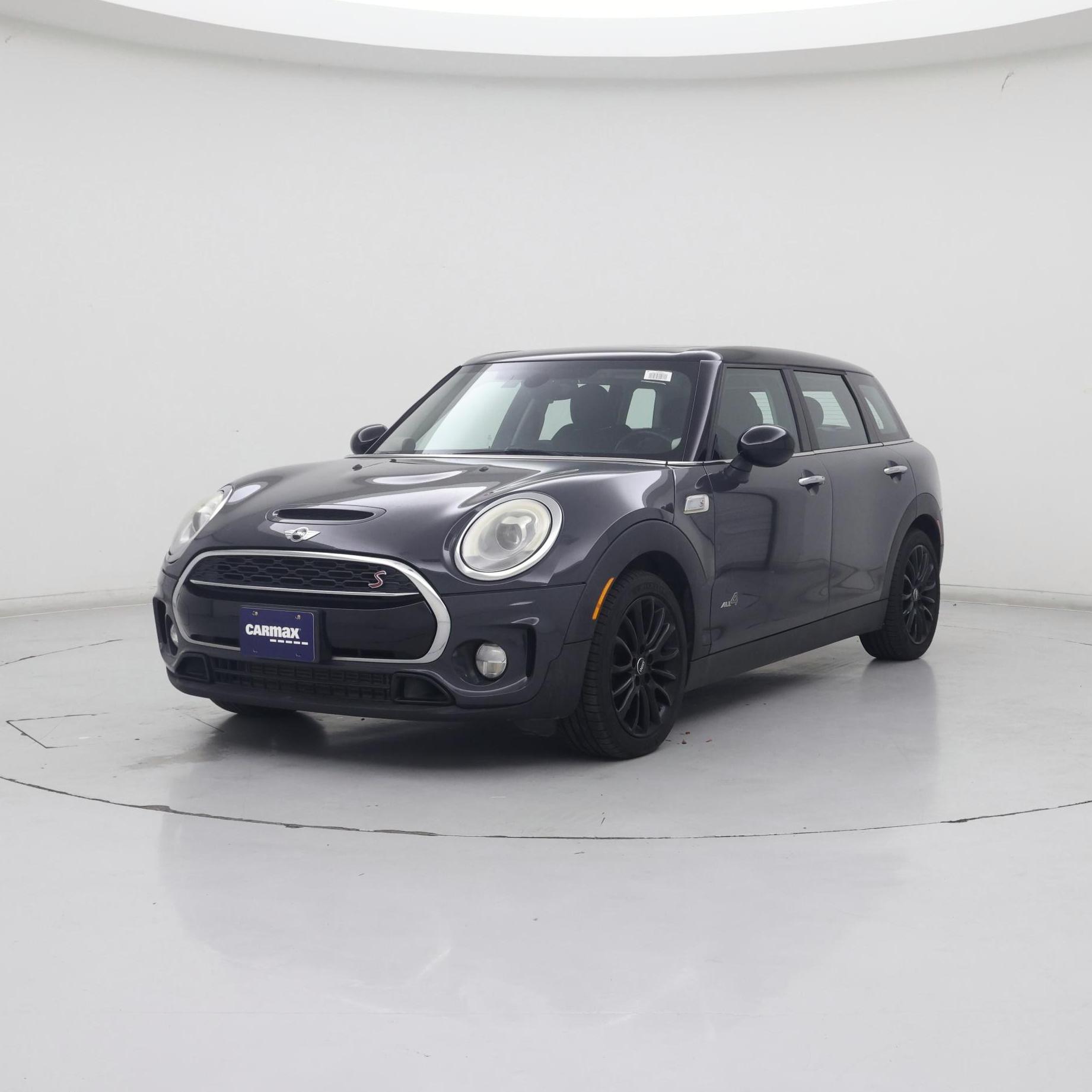 Thumbnail: 2017 MINI Cooper Clubman - 4