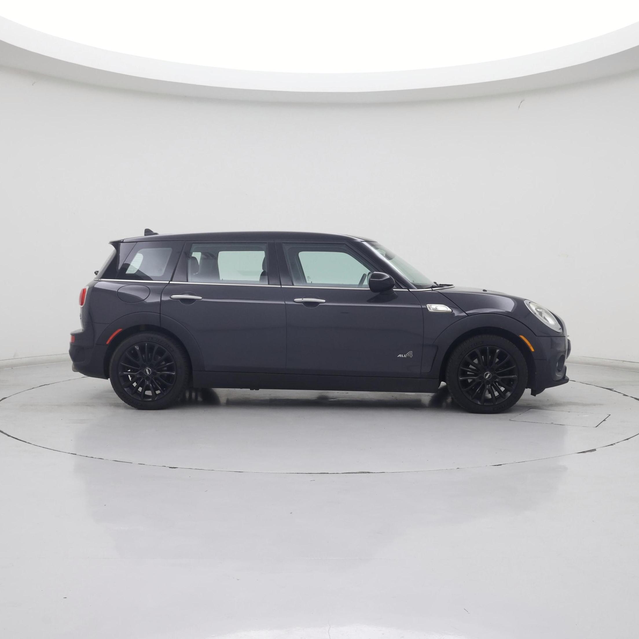Thumbnail: 2017 MINI Cooper Clubman - 7
