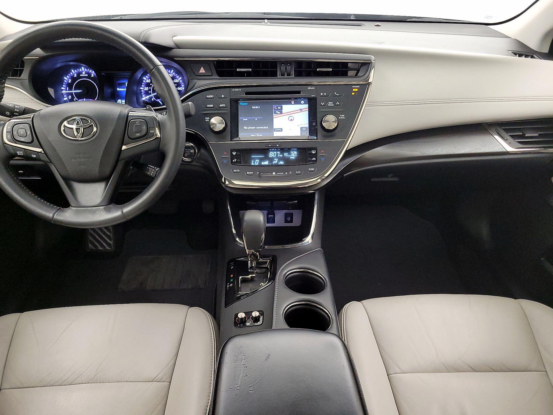 Thumbnail: 2016 Toyota Avalon - 9