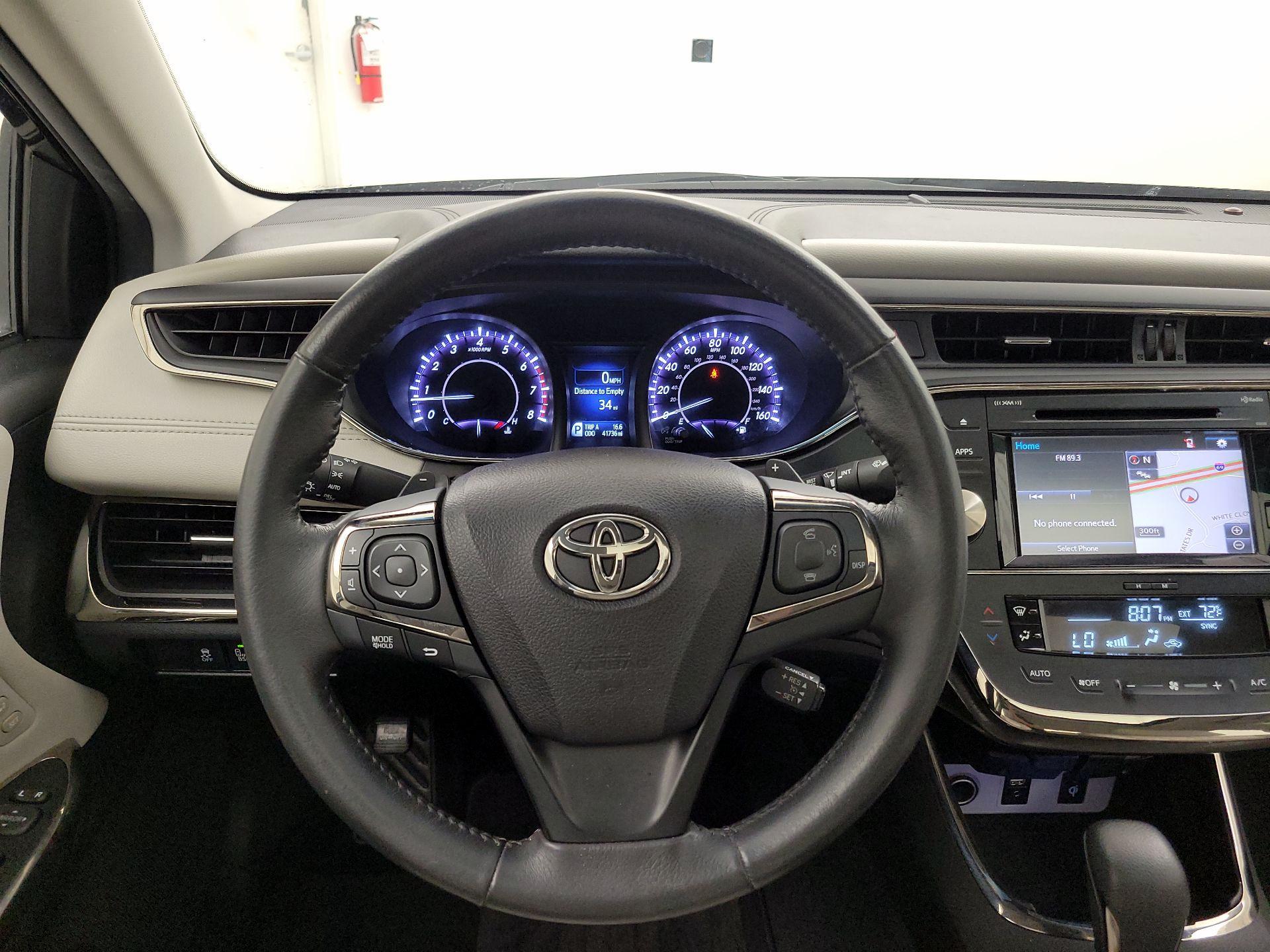 Thumbnail: 2016 Toyota Avalon - 10