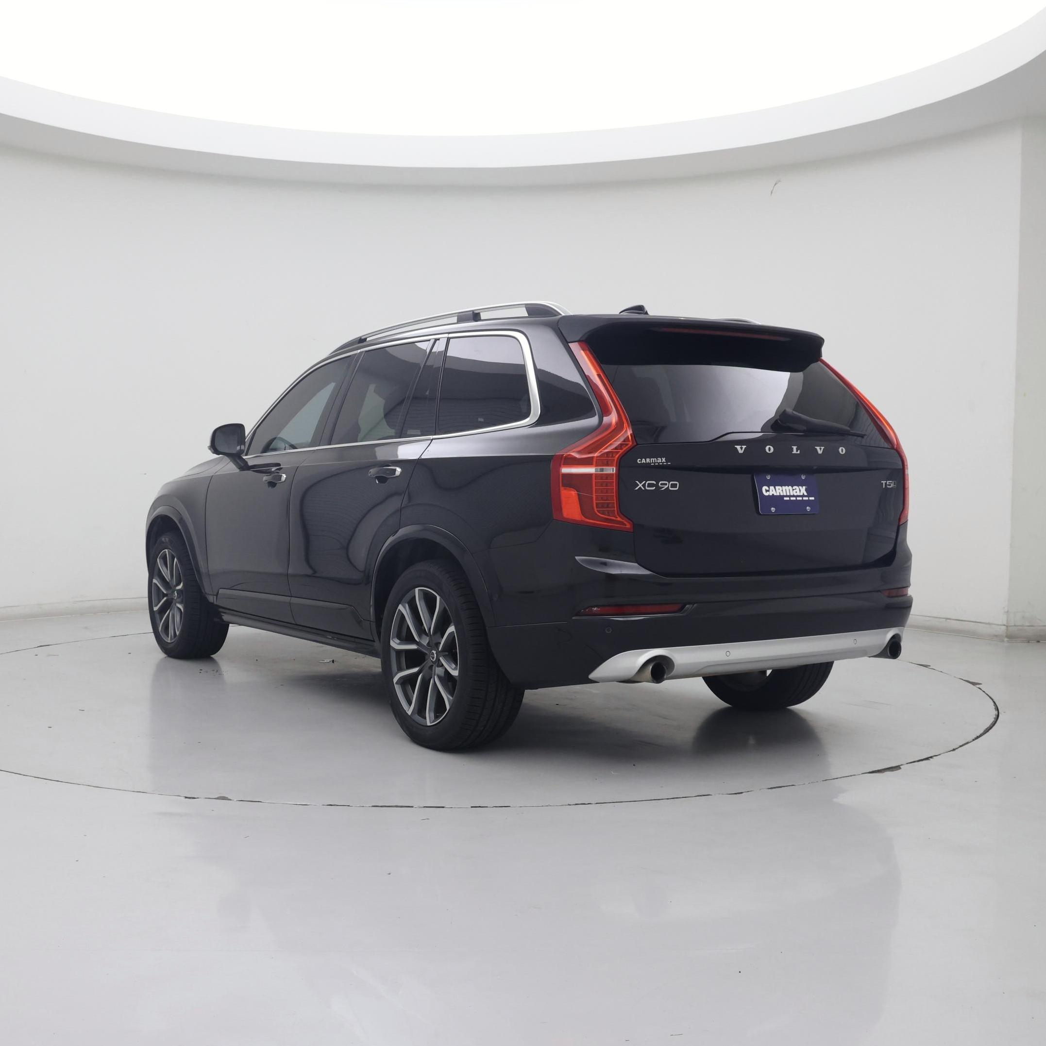 Thumbnail: 2018 Volvo XC90 - 2