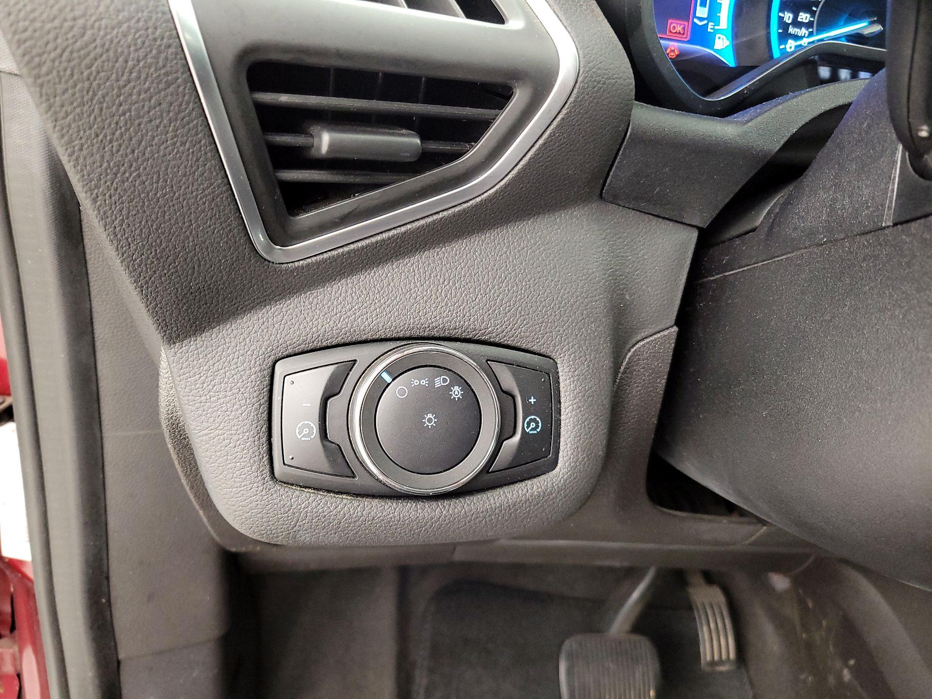 Thumbnail: 2013 Ford C-Max - 13