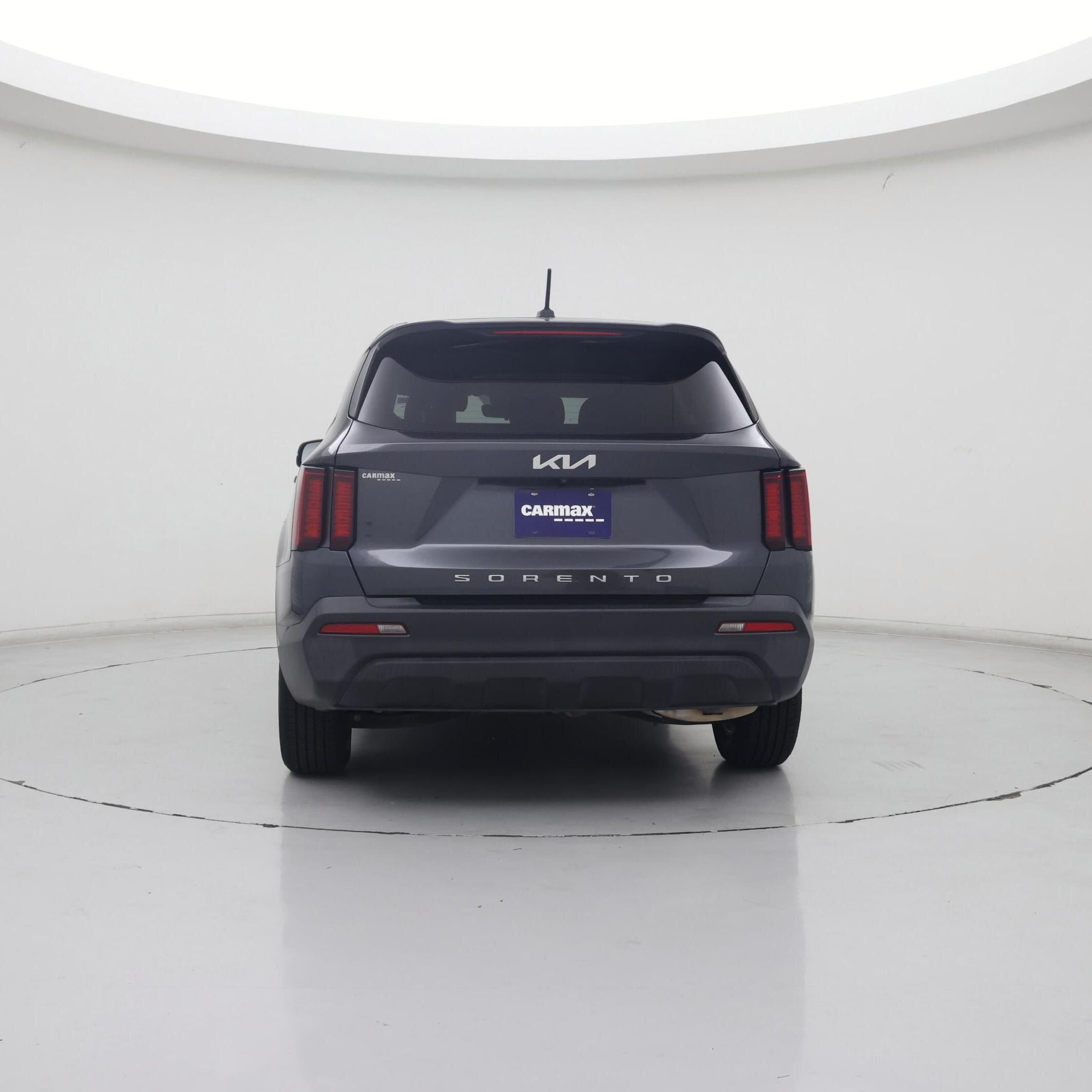 Thumbnail: 2022 Kia Sorento - 6
