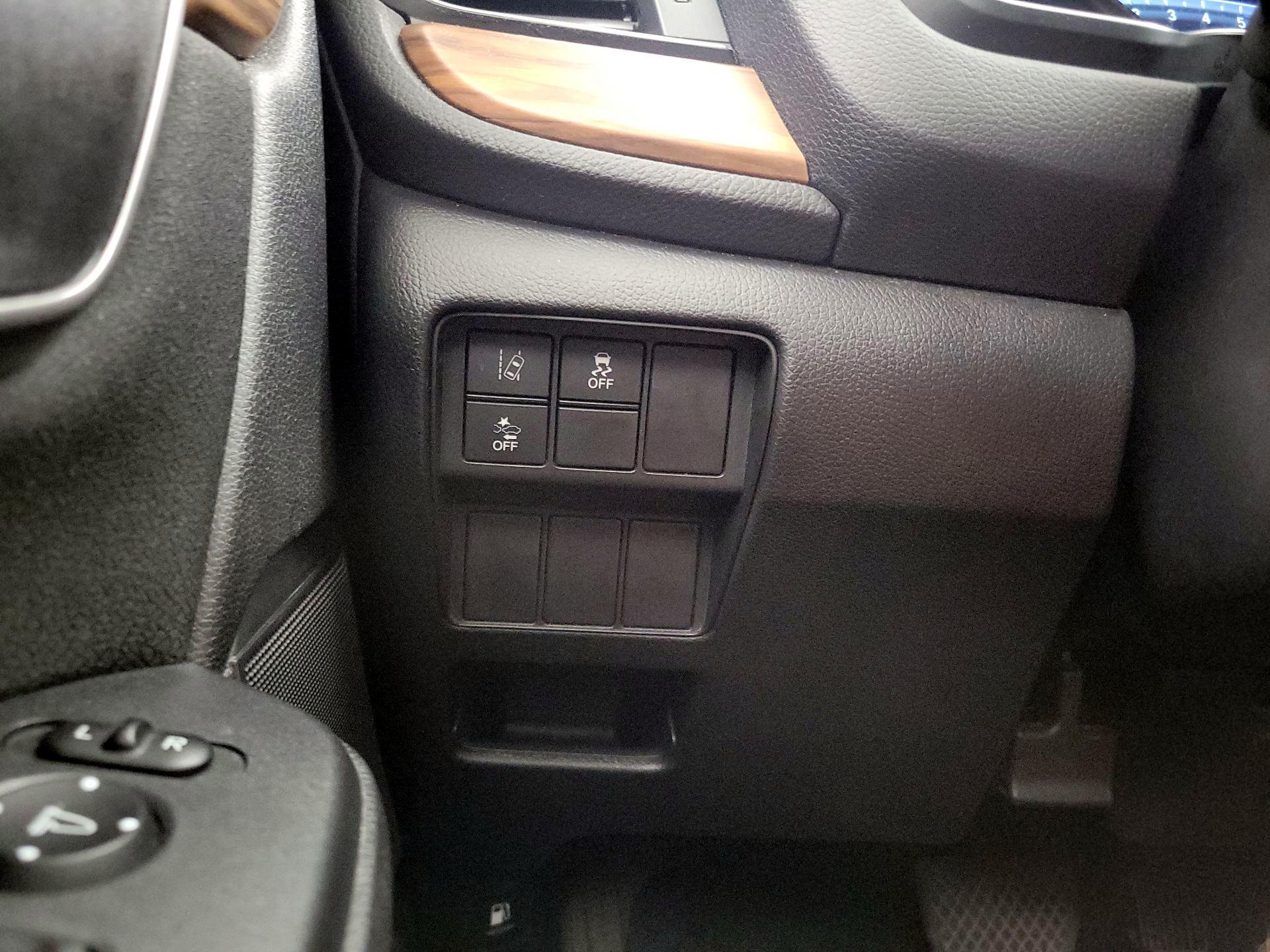 Thumbnail: 2018 Honda CR-V - 13
