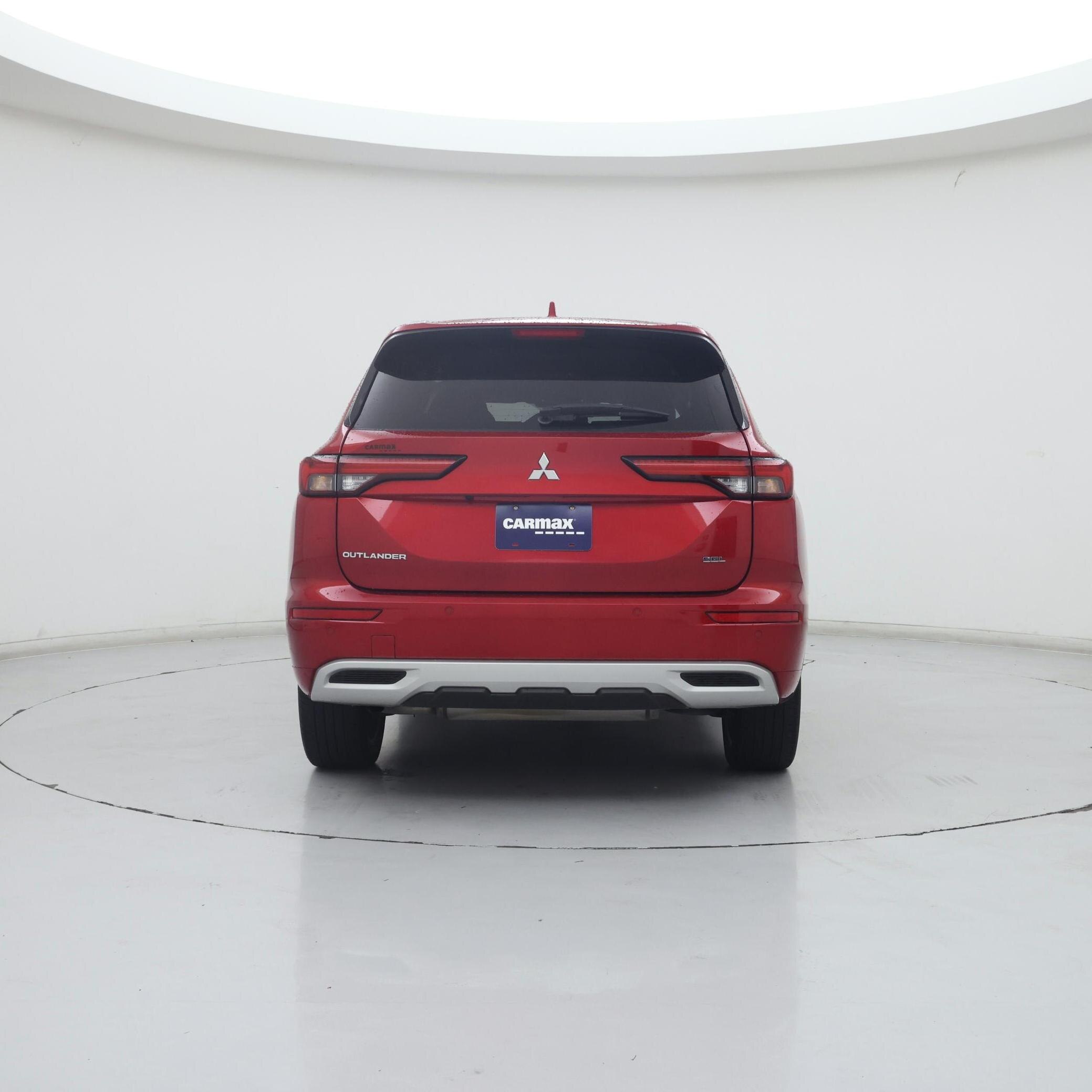 Thumbnail: 2023 Mitsubishi Outlander - 6