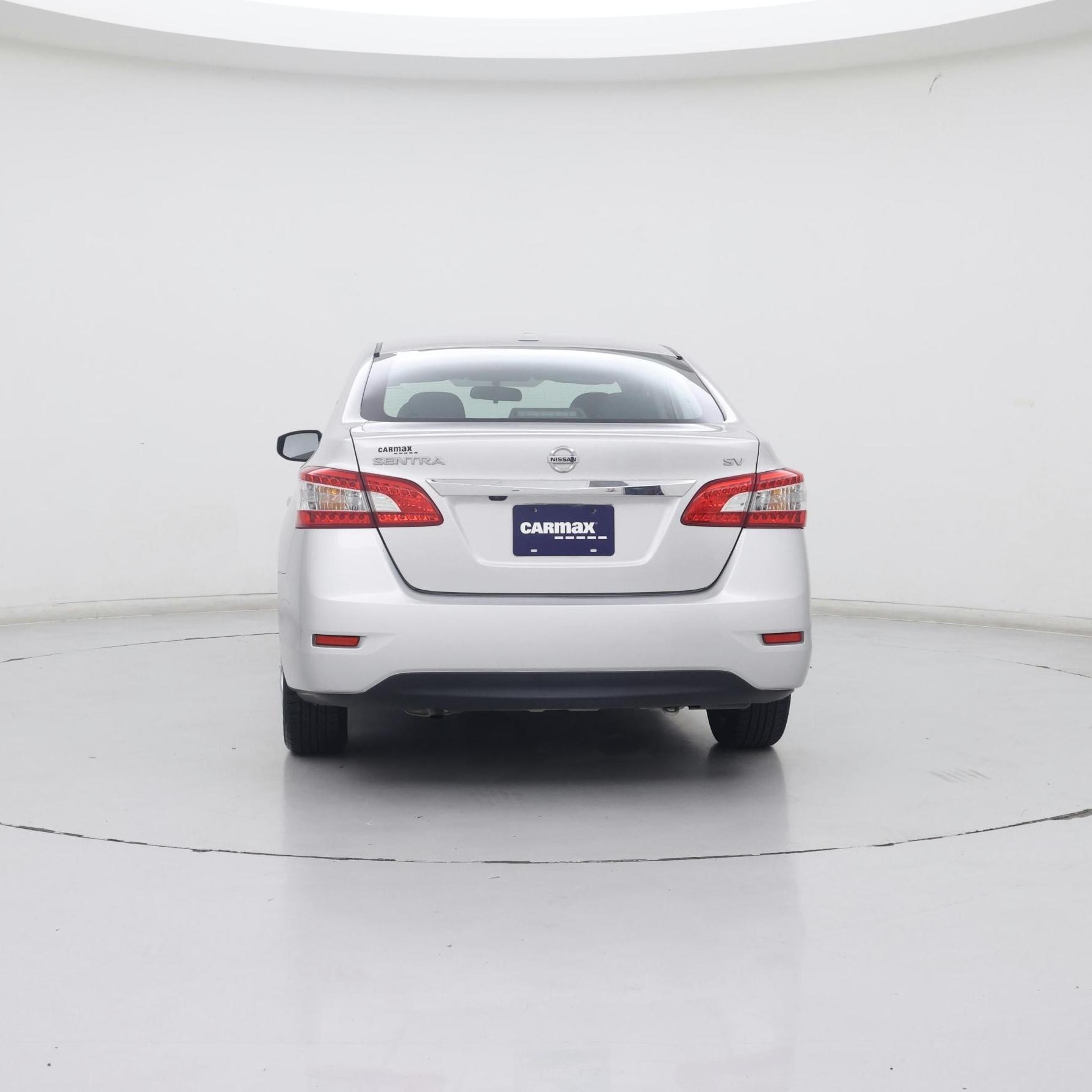Thumbnail: 2015 Nissan Sentra - 6