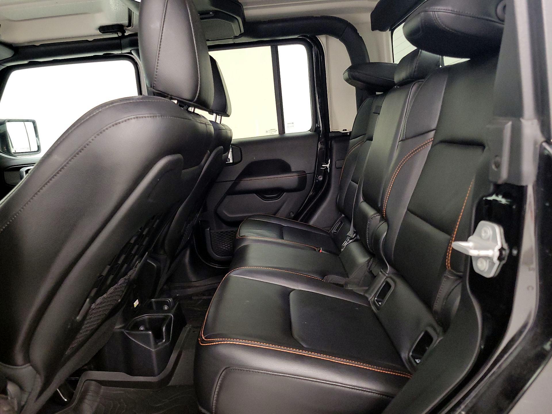 Thumbnail: 2020 Jeep Gladiator - 20
