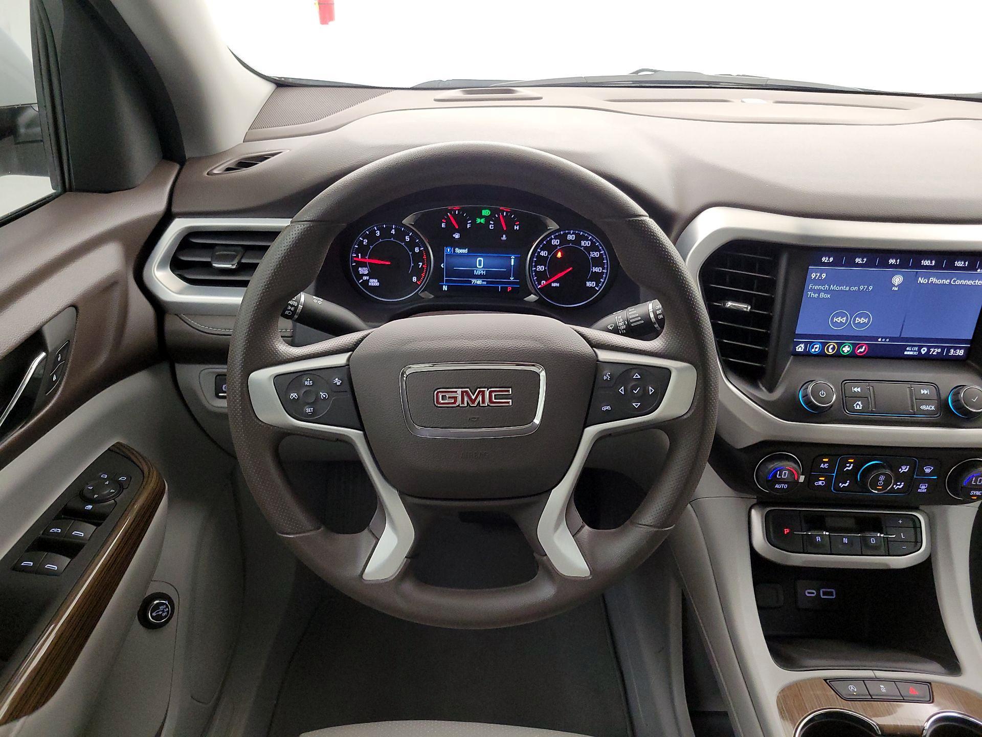 Thumbnail: 2023 GMC Acadia - 10